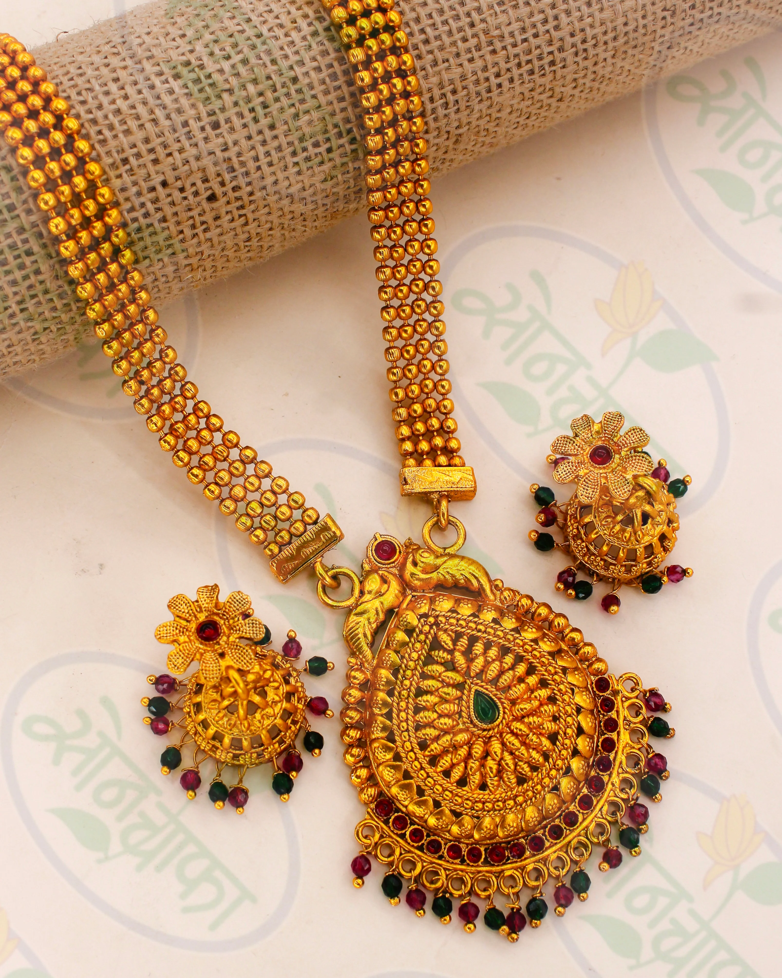 DROPLET DESIGNER NECKLACE