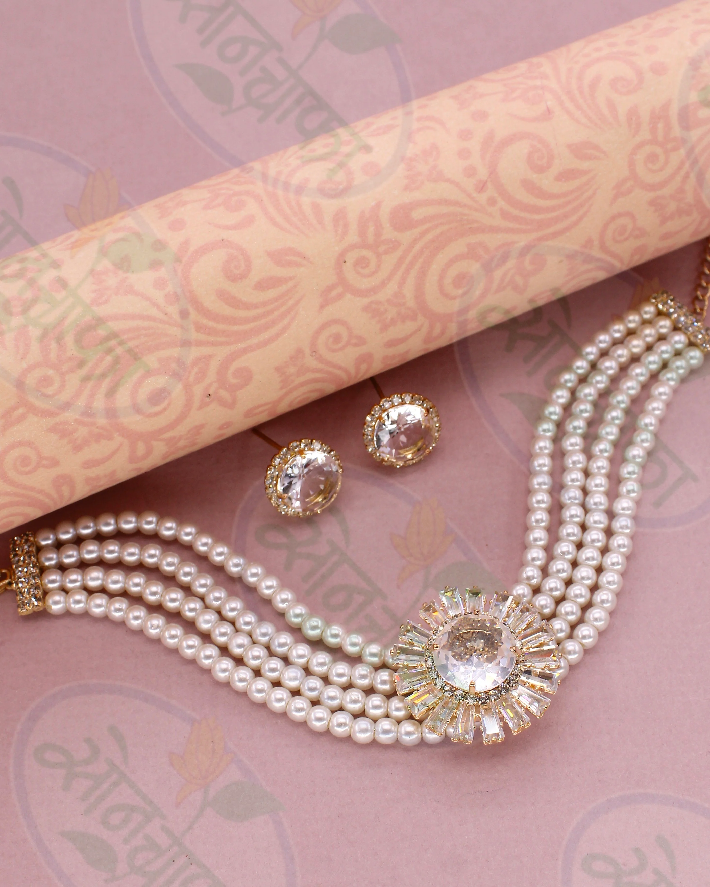 FLORET DESIGNER NECKLACE