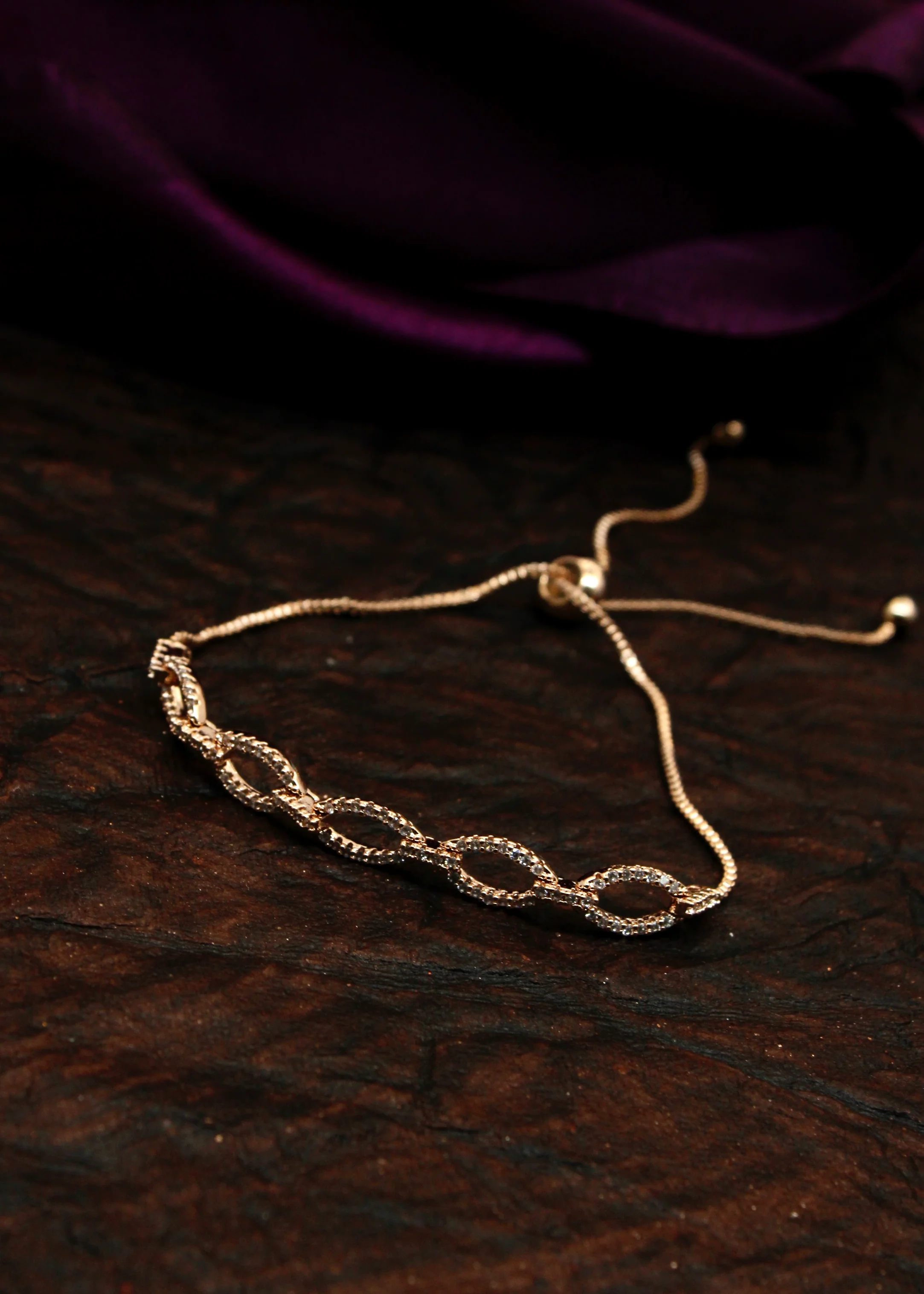 SLEEK DIA BRACELET - Image 5