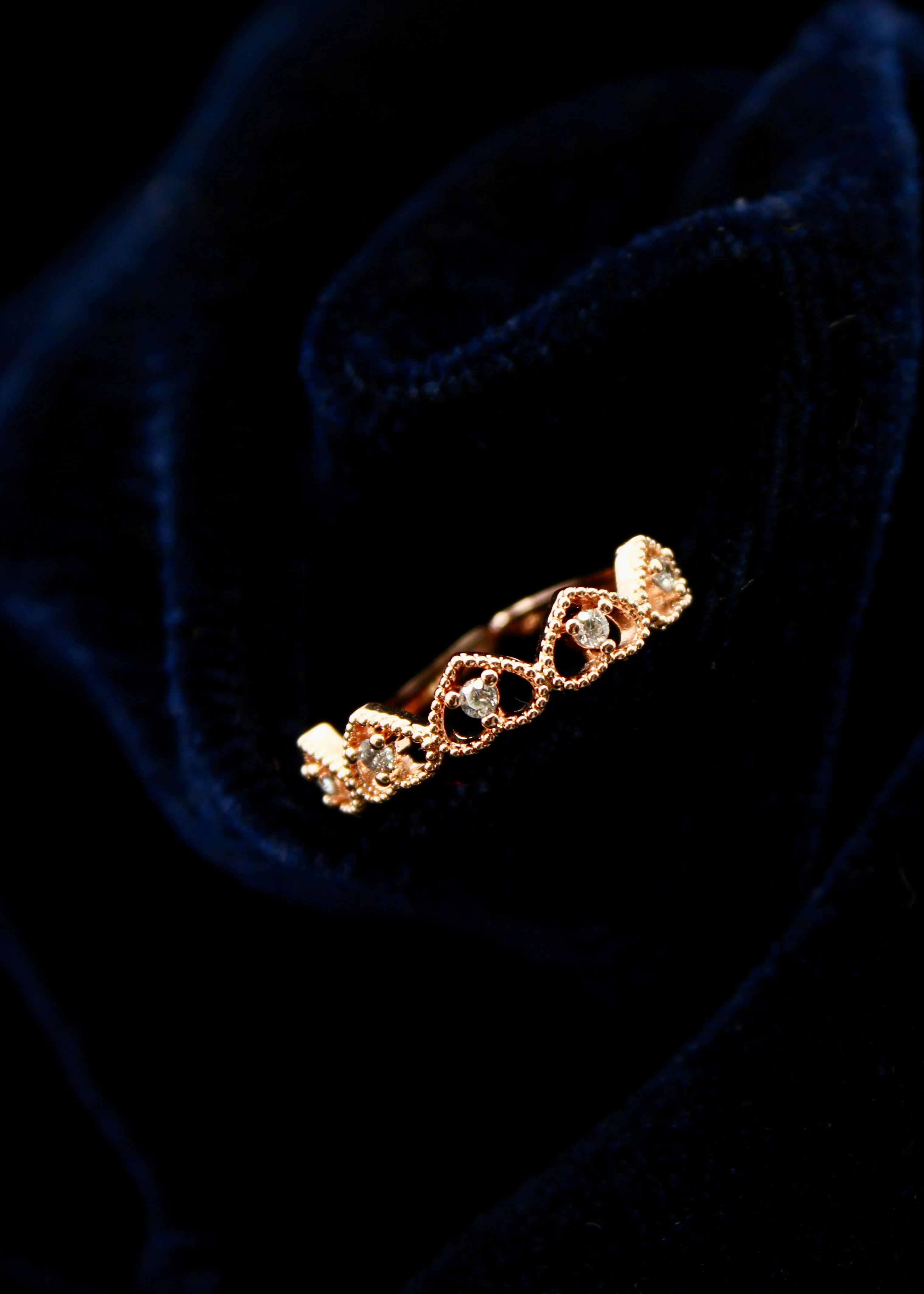 LOVELY HEARTS FINGER RING