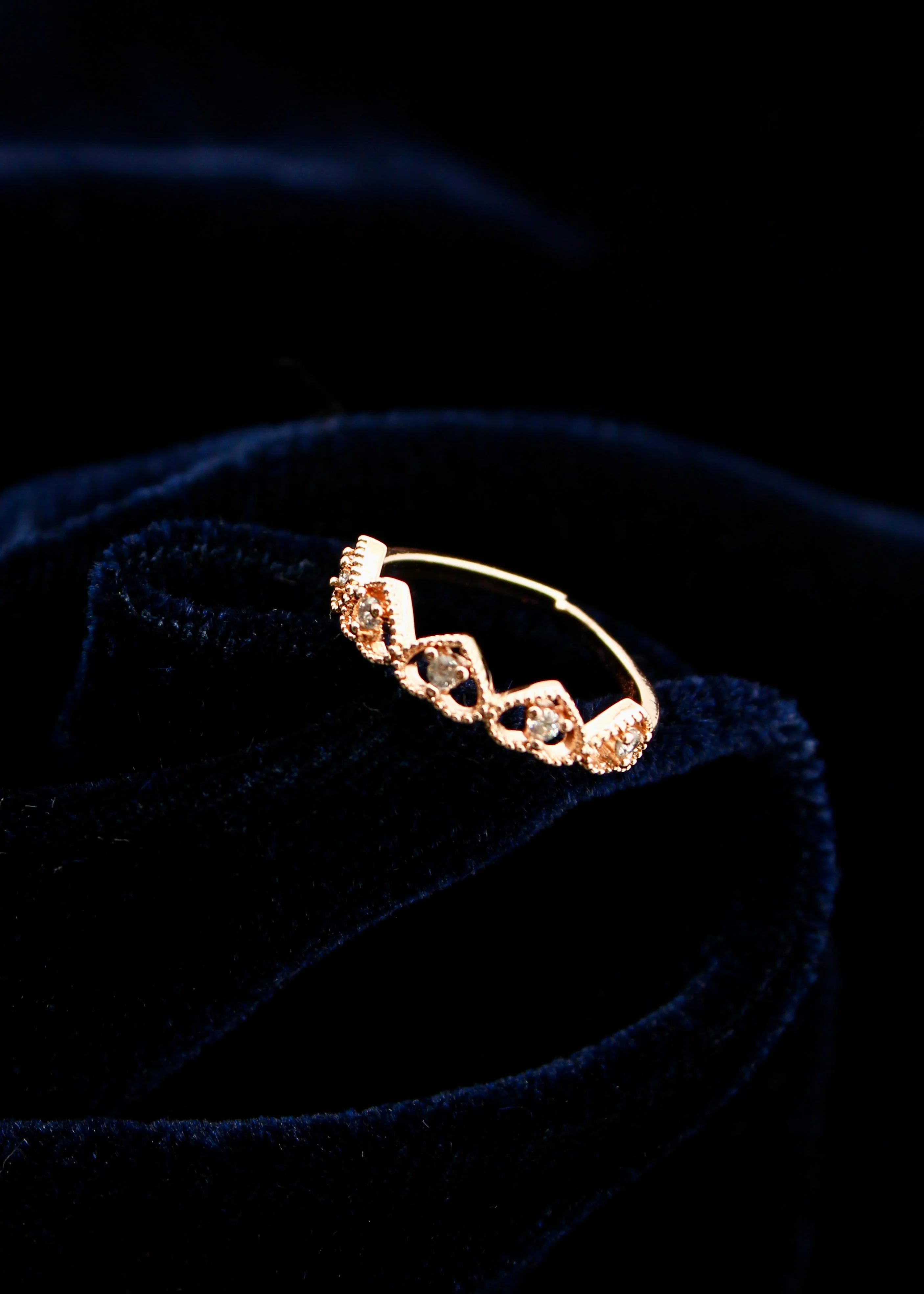 LOVELY HEARTS FINGER RING - Image 2