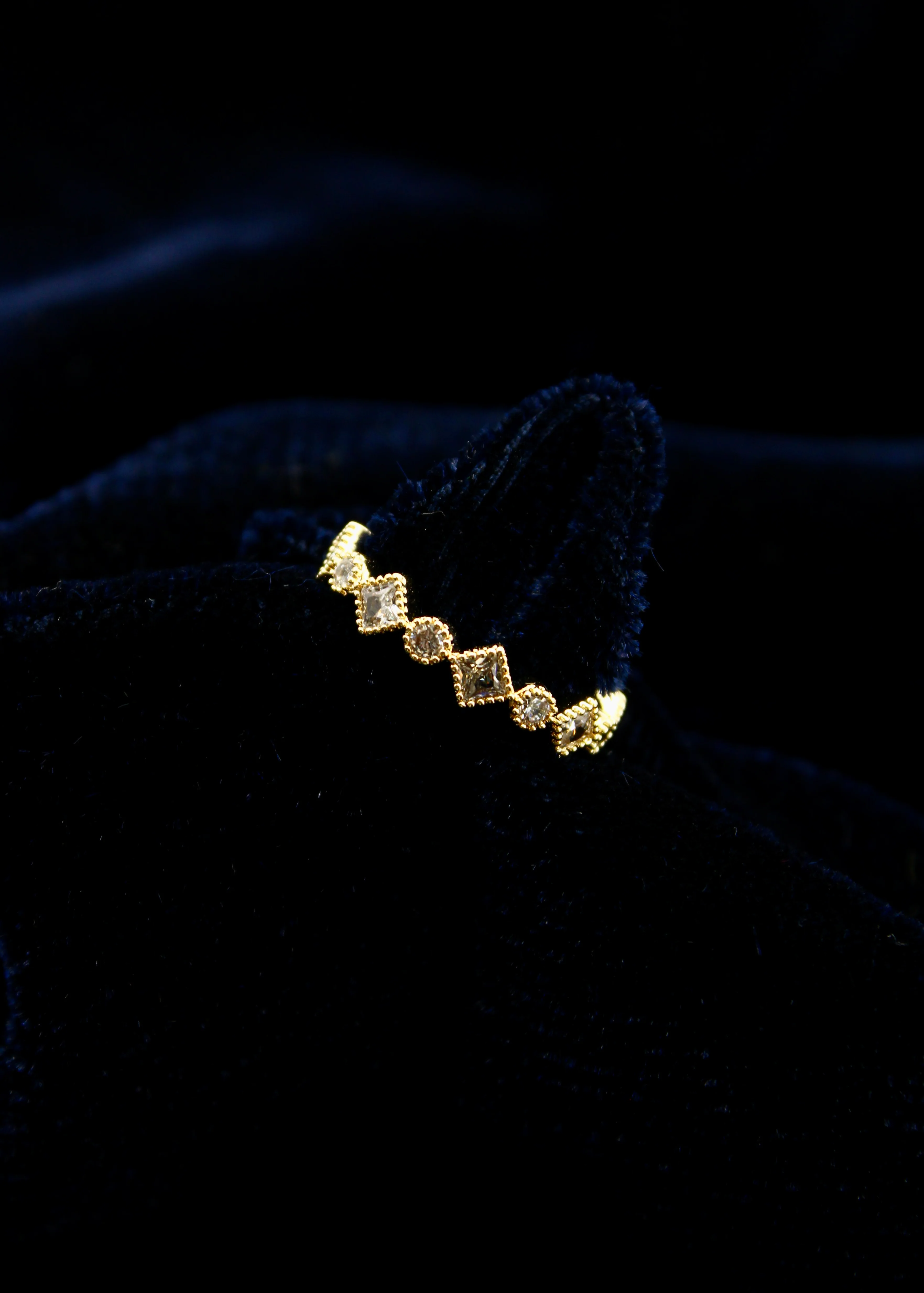 APPEALING FINGER RING - Image 4