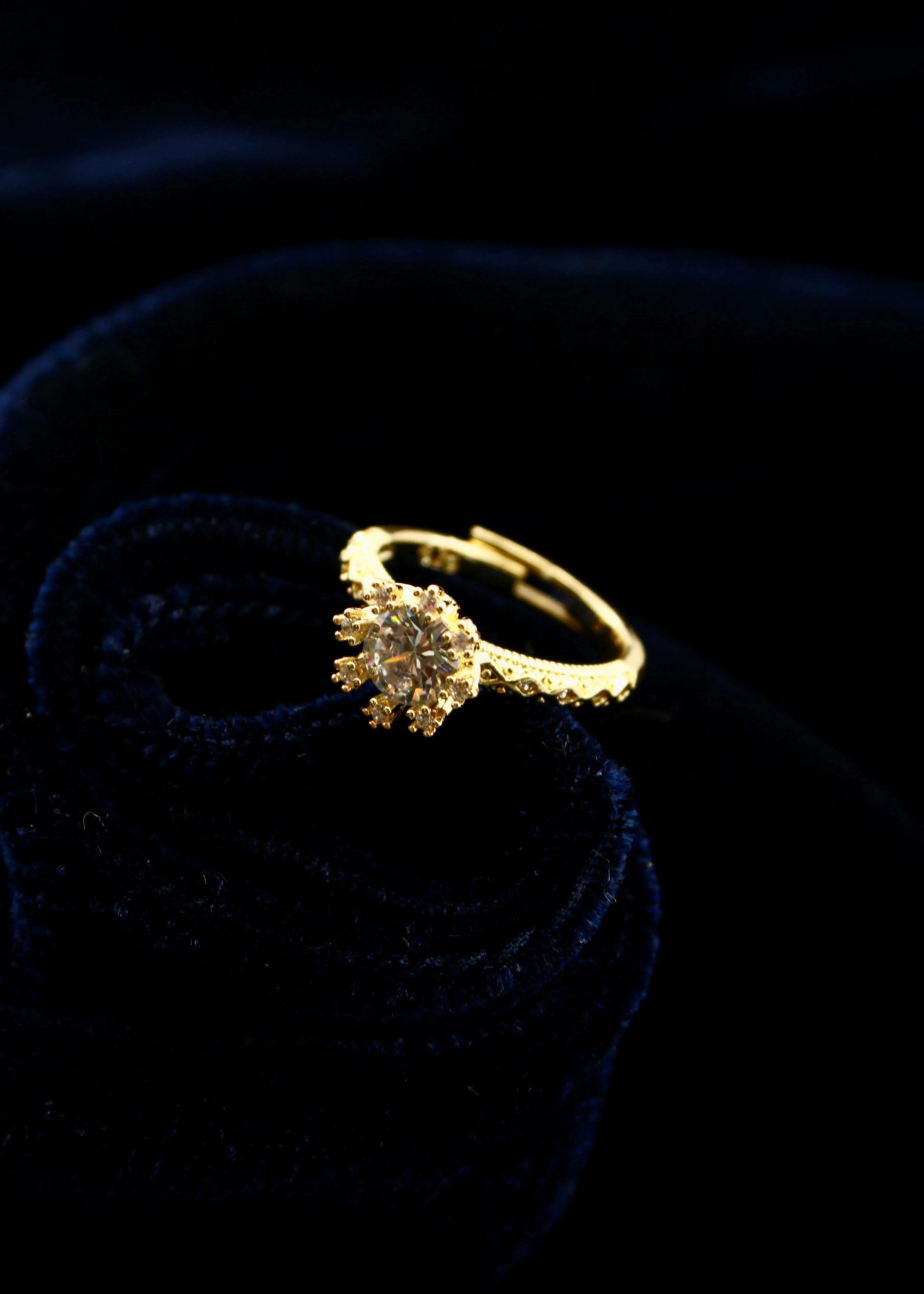 MODISH DIA FINGER RING - Image 8