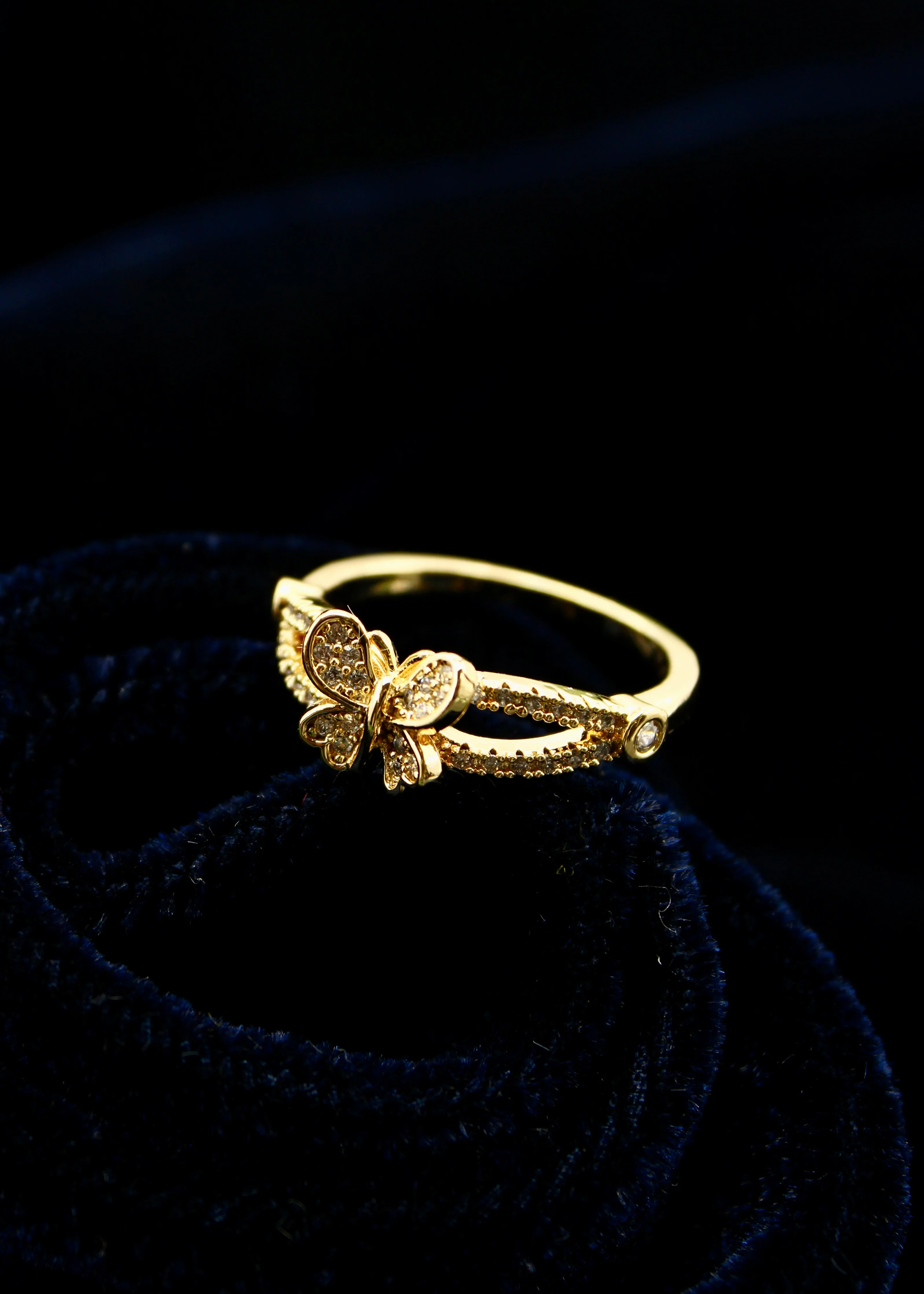 DESIGNER BUTTERFLY FINGER RING - Image 3