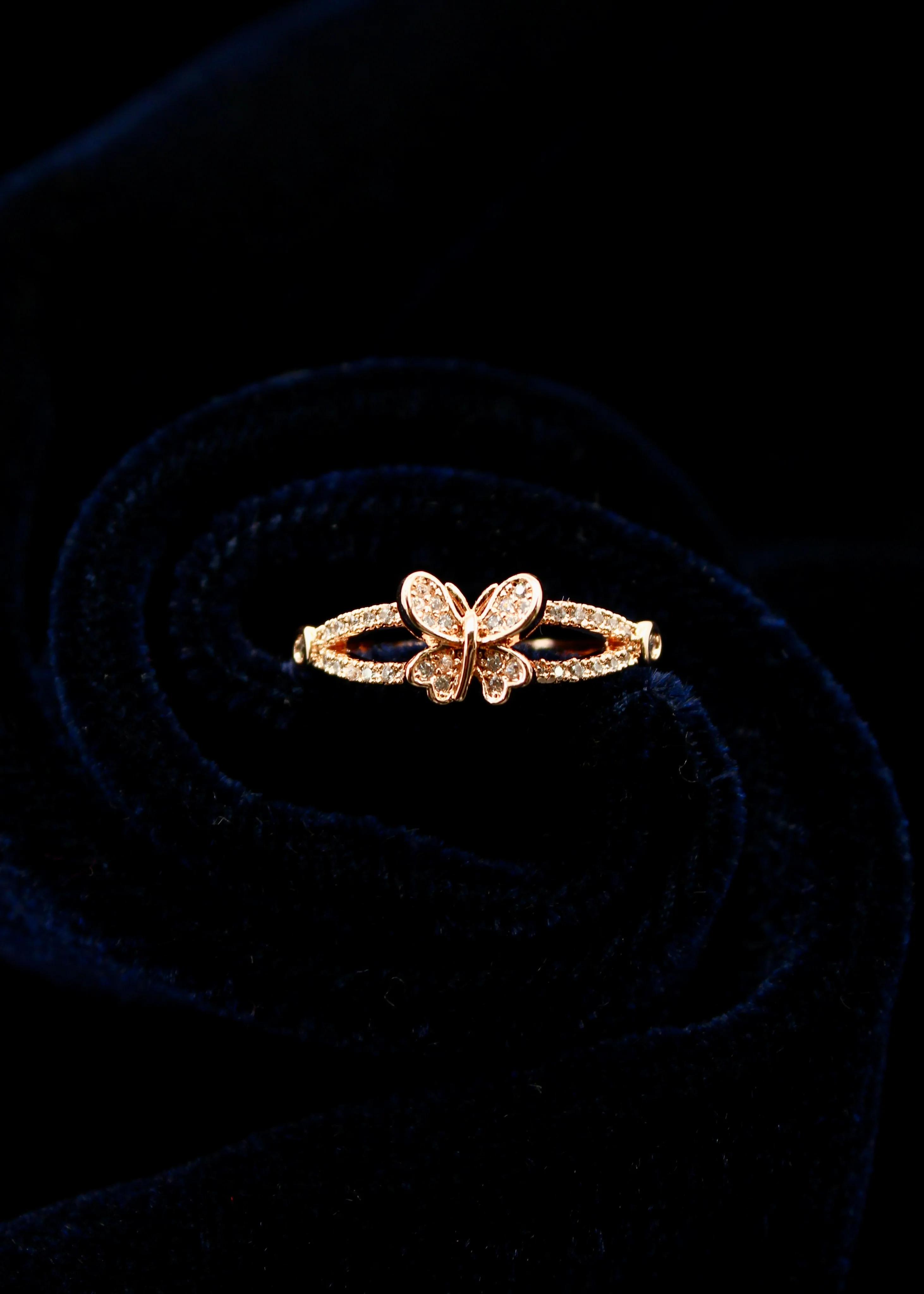 DESIGNER BUTTERFLY FINGER RING - Image 4