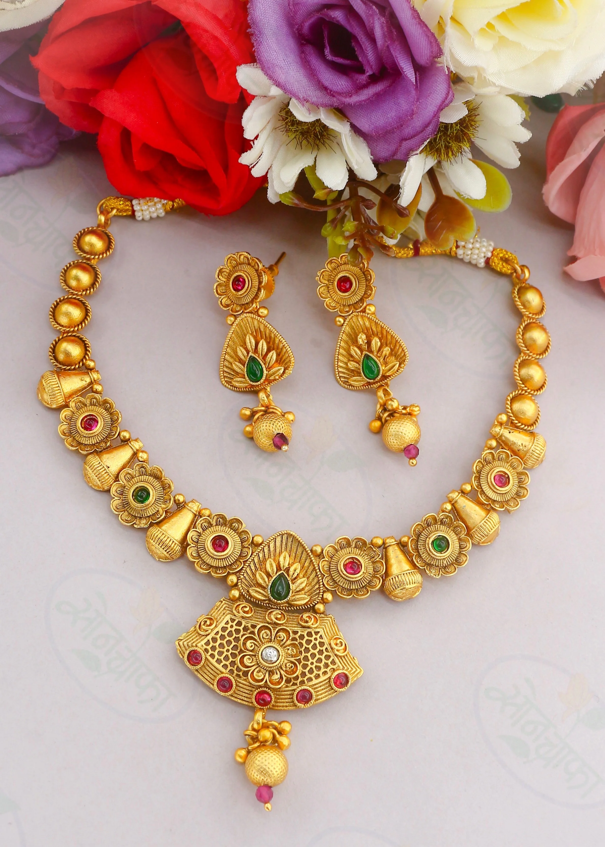 GRACEFUL RAJWADI NECKLACE - Image 2