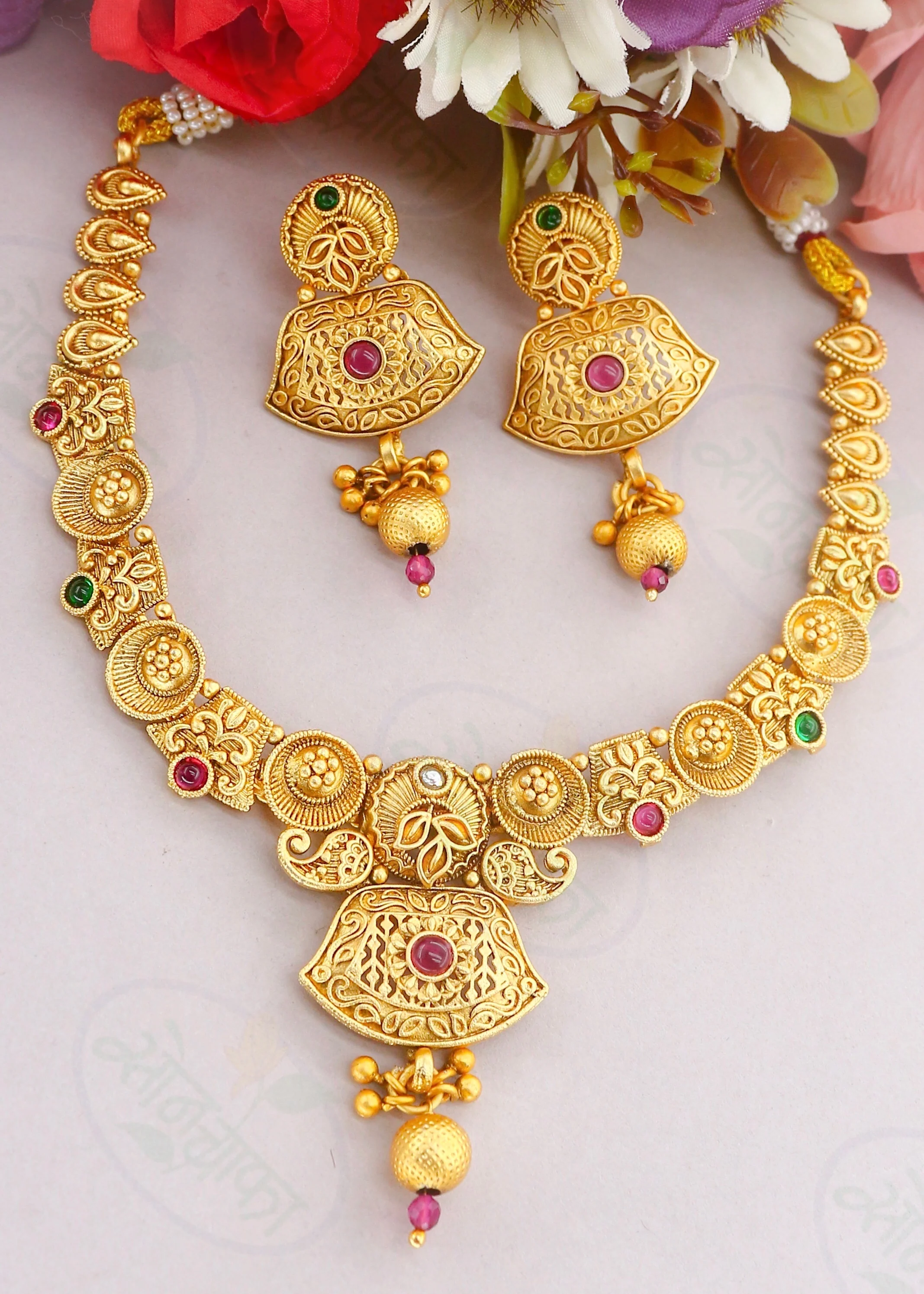 CLASSIC CHARM RAJWADI NECKLACE - Image 2