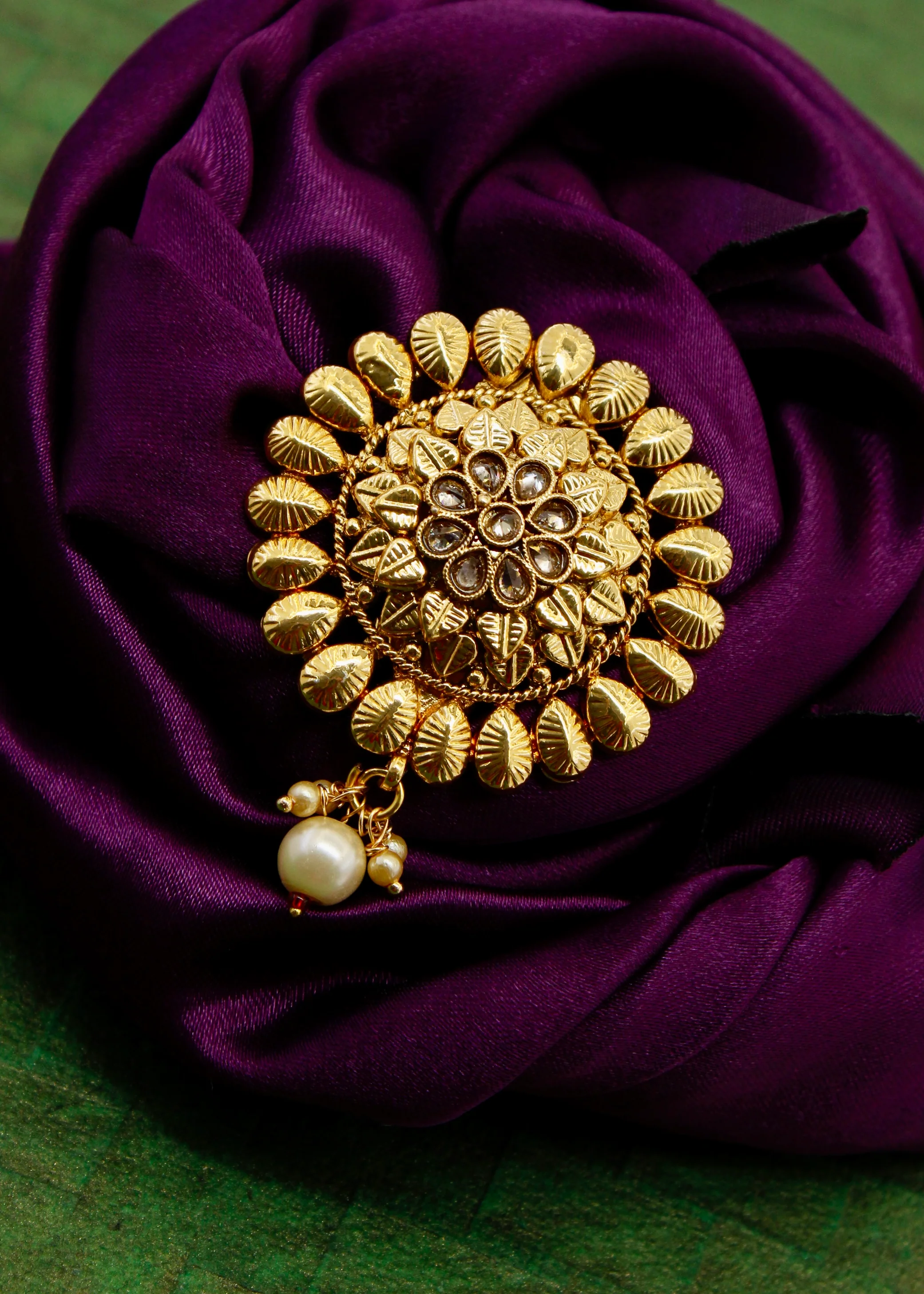 LEAFY FLORAL ANTIQUE SAREEPIN - Image 6