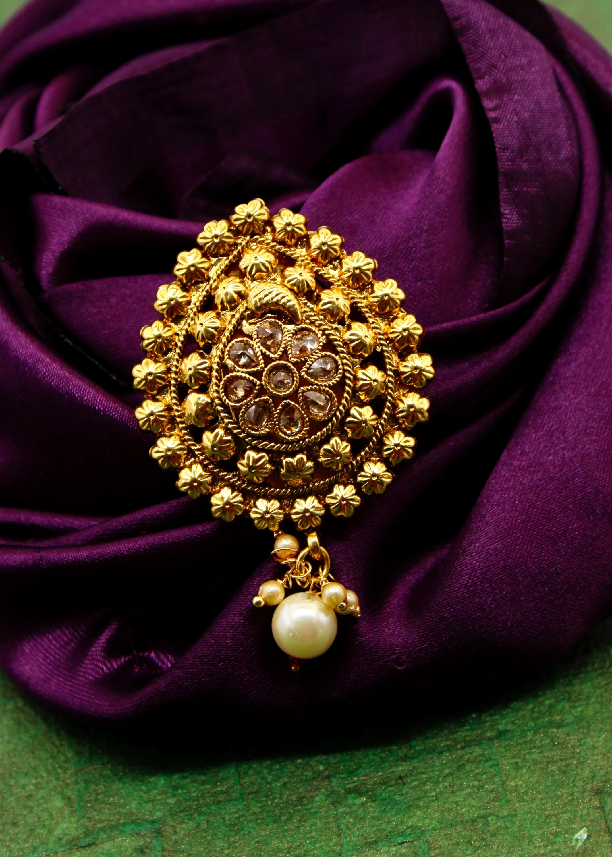 PETITE FLORALS ANTIQUE SAREEPIN - Image 3