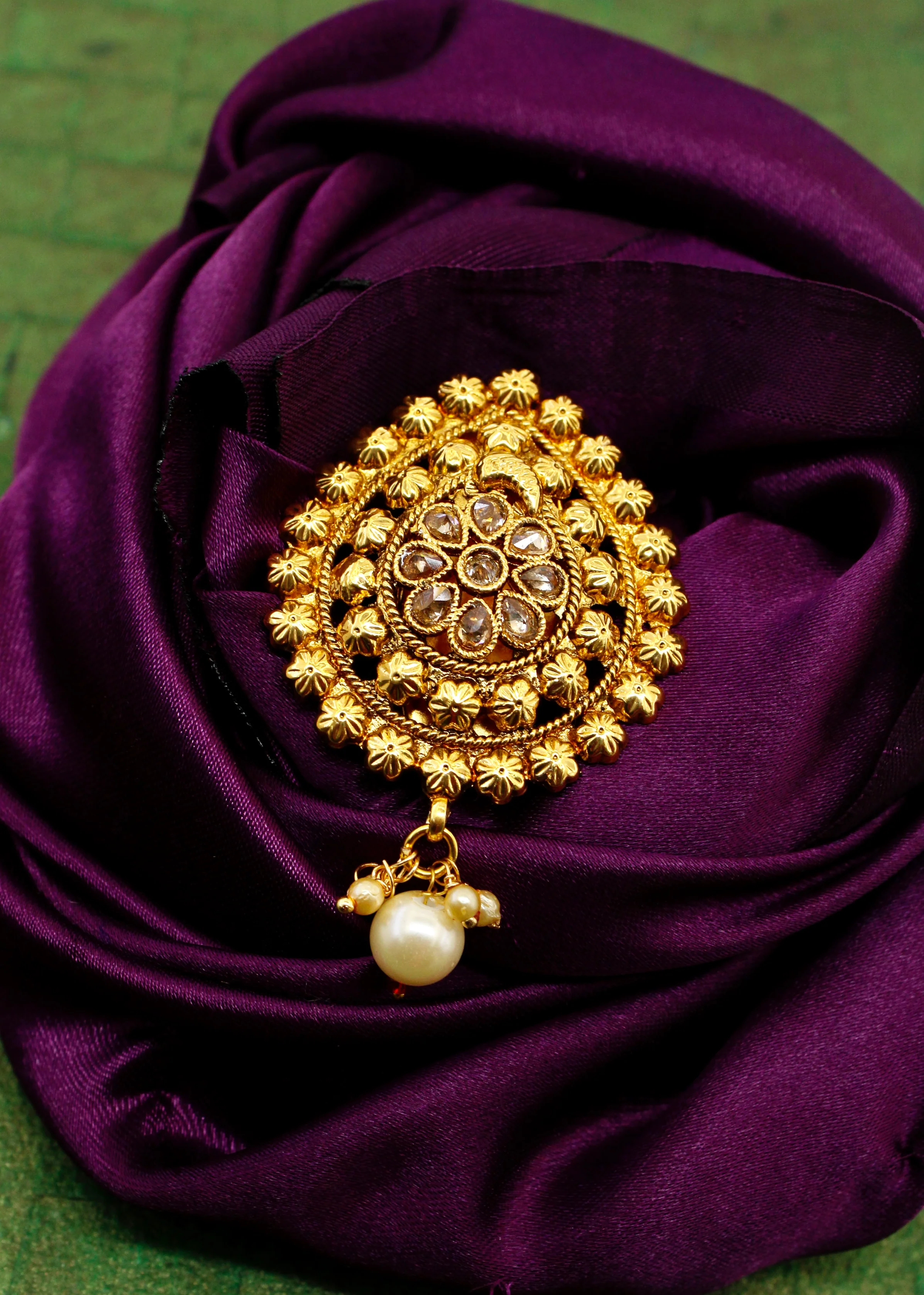 PETITE FLORALS ANTIQUE SAREEPIN - Image 4