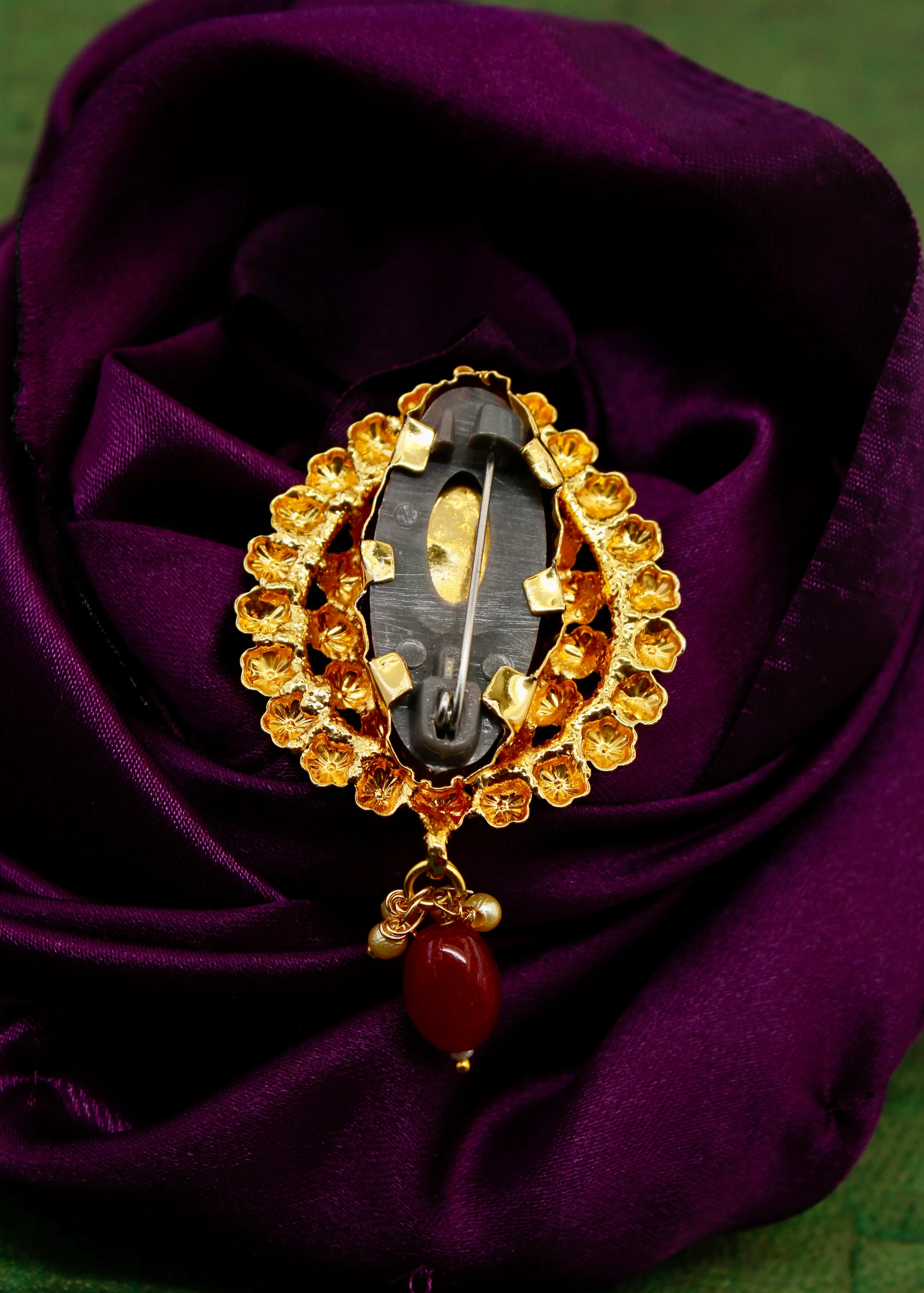 PETITE FLORALS ANTIQUE SAREEPIN - Image 5