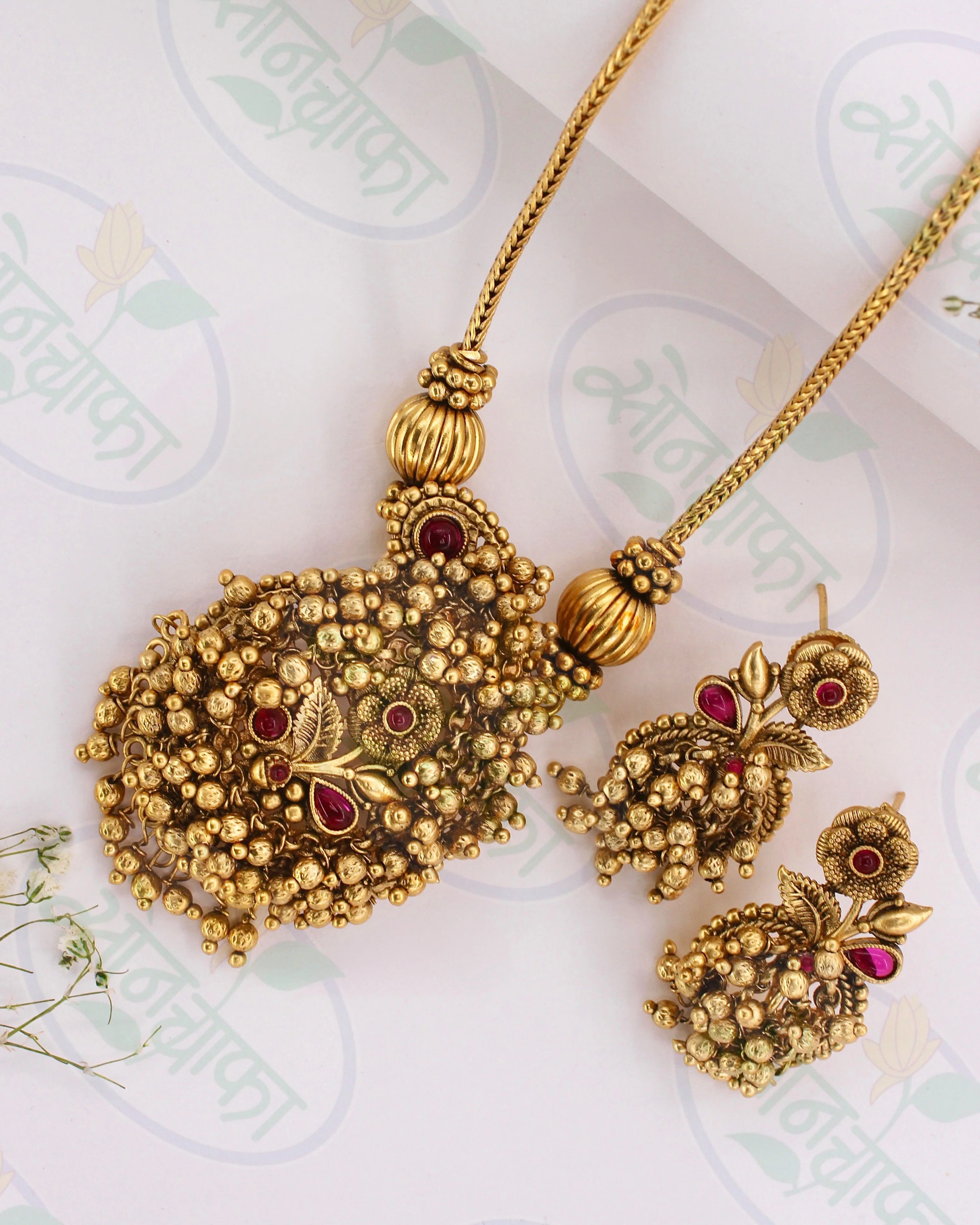 FLORET DESIGNER NECKLACE SET