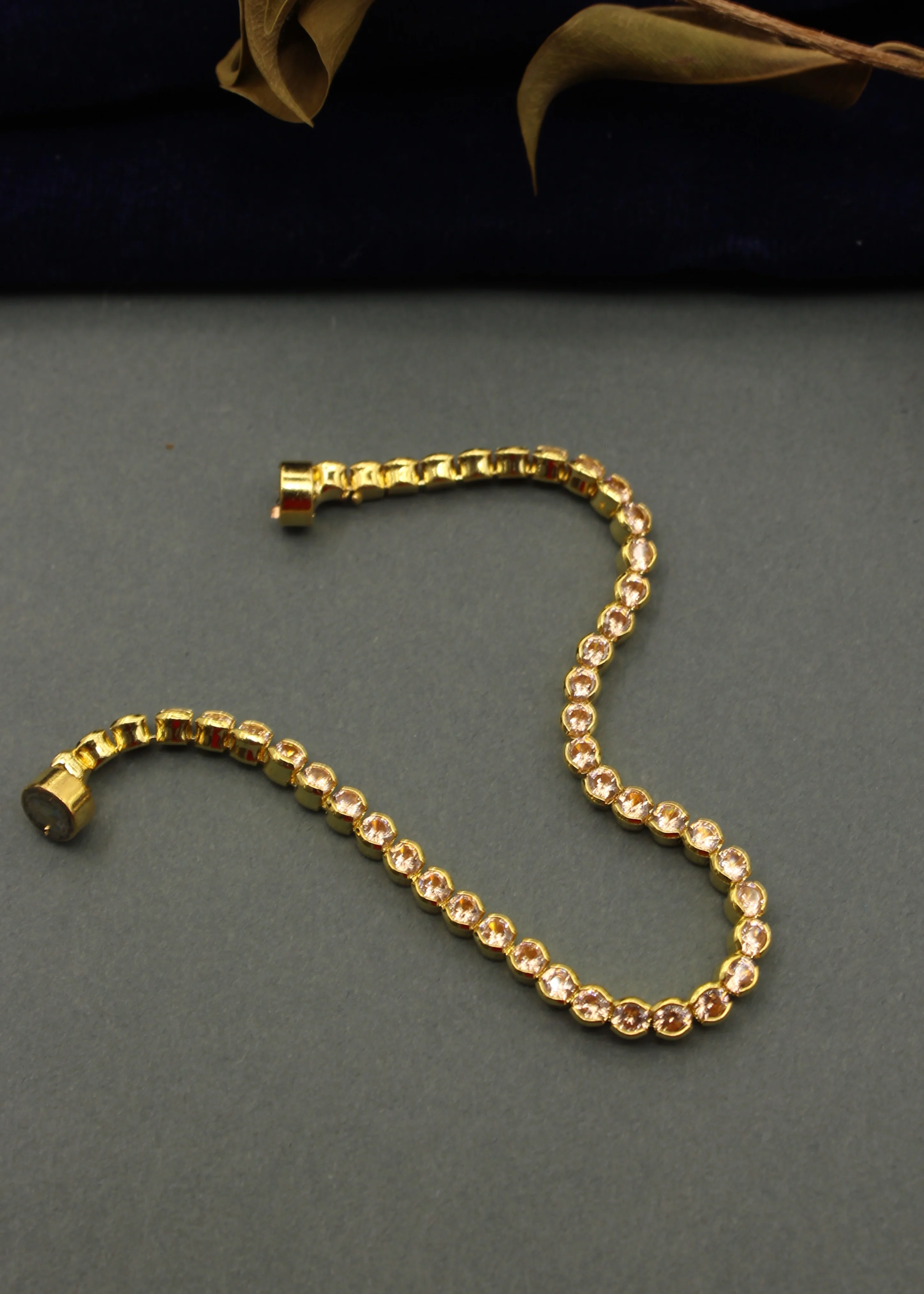 STONE DESIGNER BRACELET - Image 3