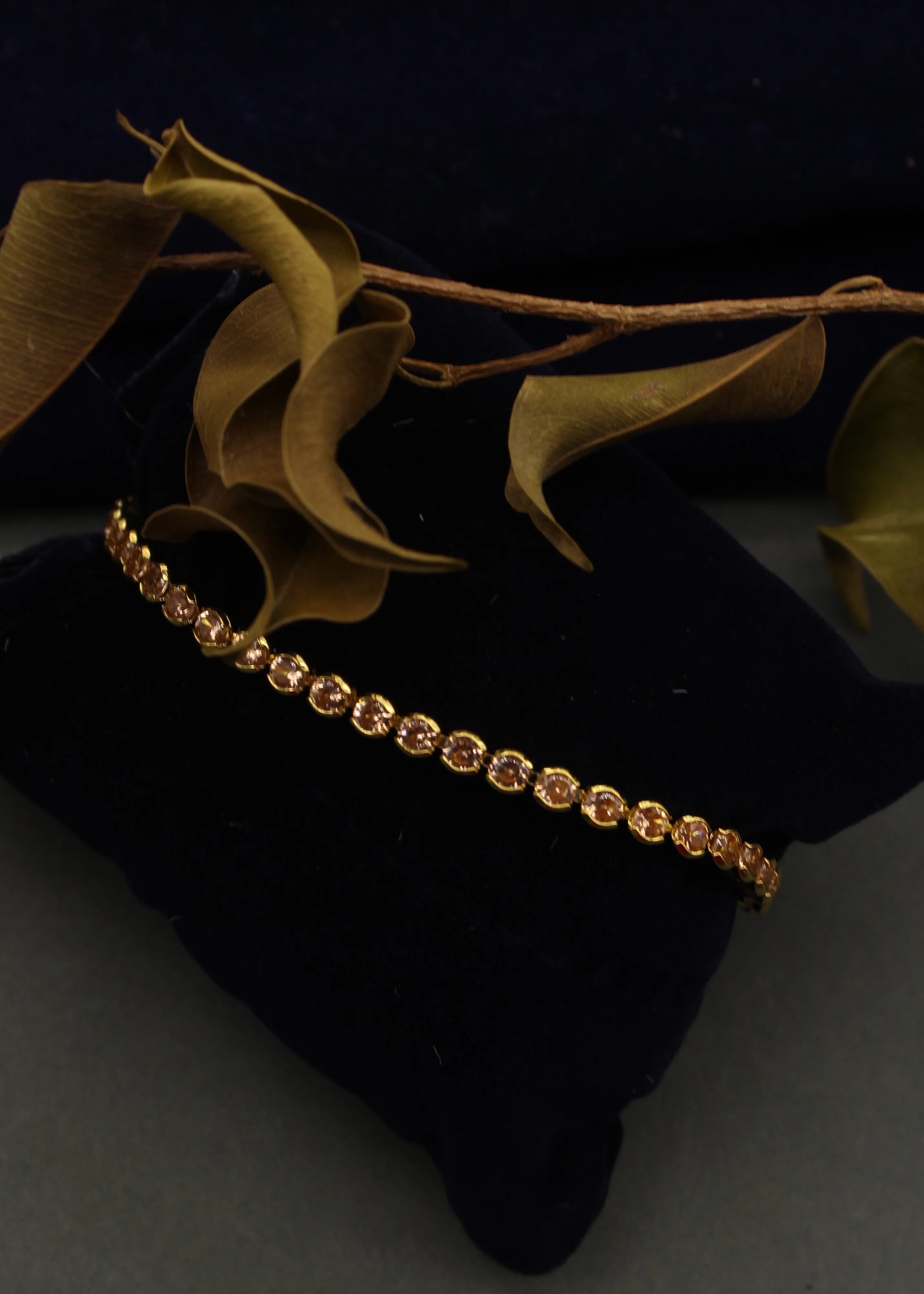STONE DESIGNER BRACELET - Image 4
