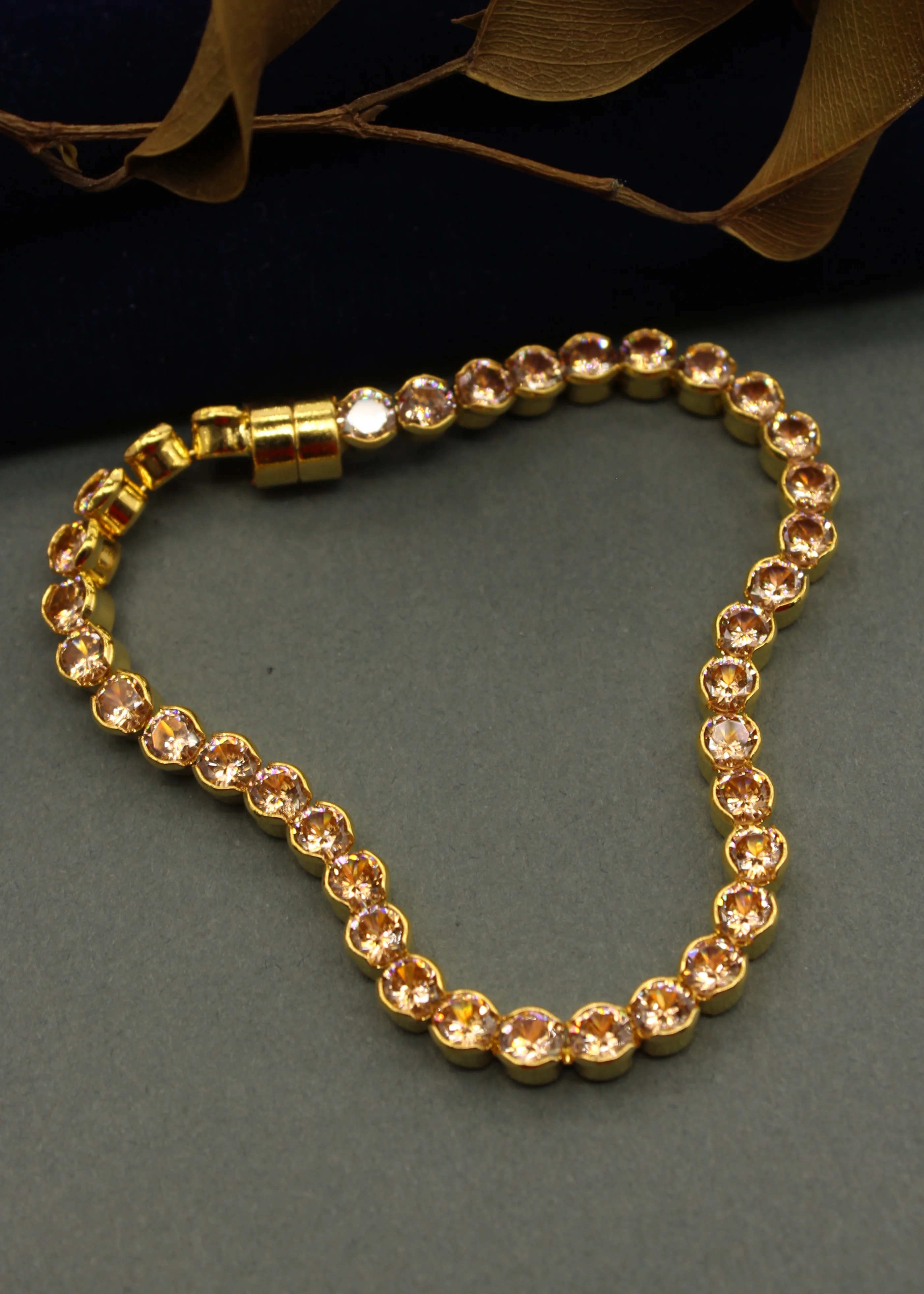 PRETTY BRACELET - Image 4
