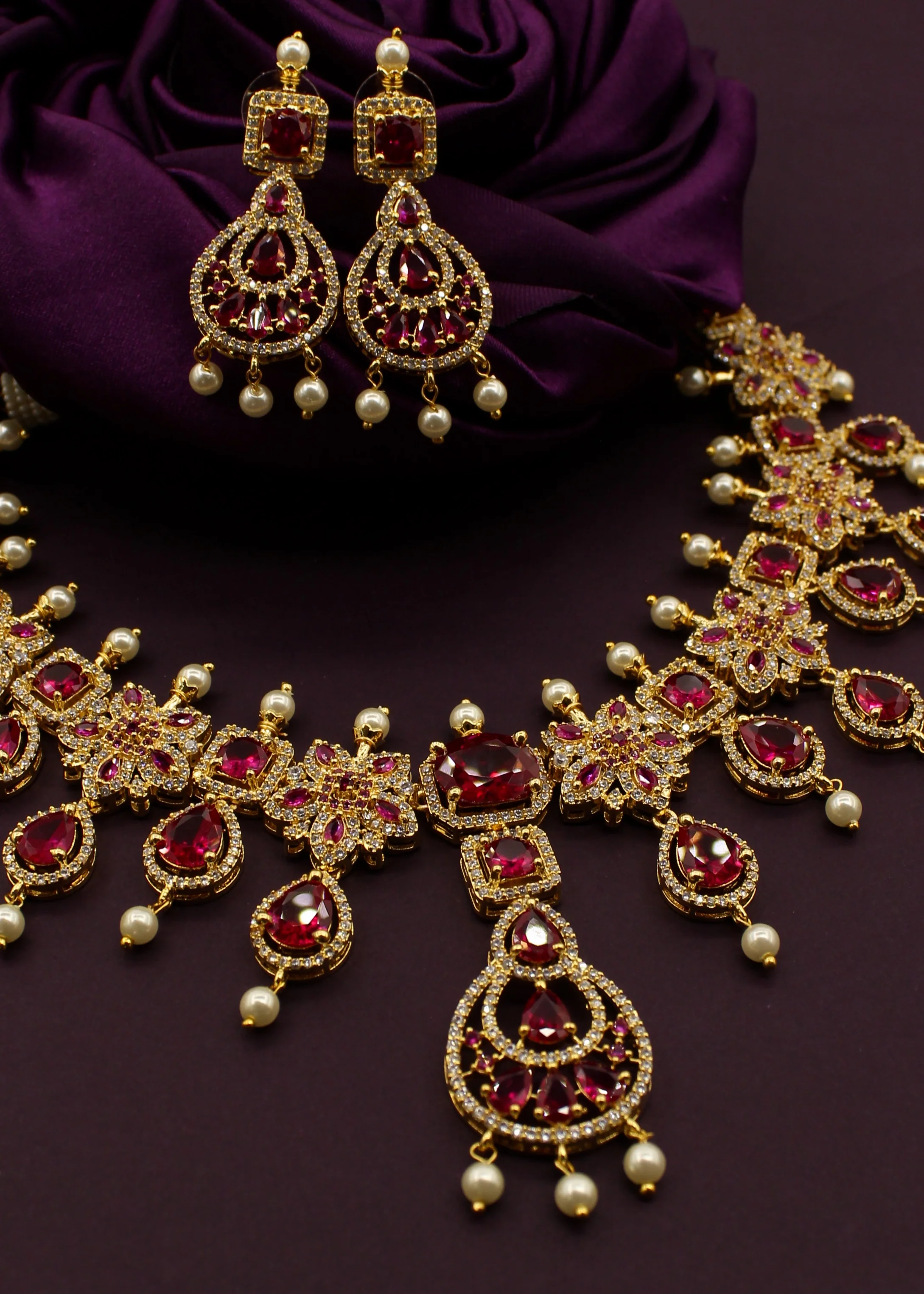 EXQUISITE MOTI NECKLACE - Image 2