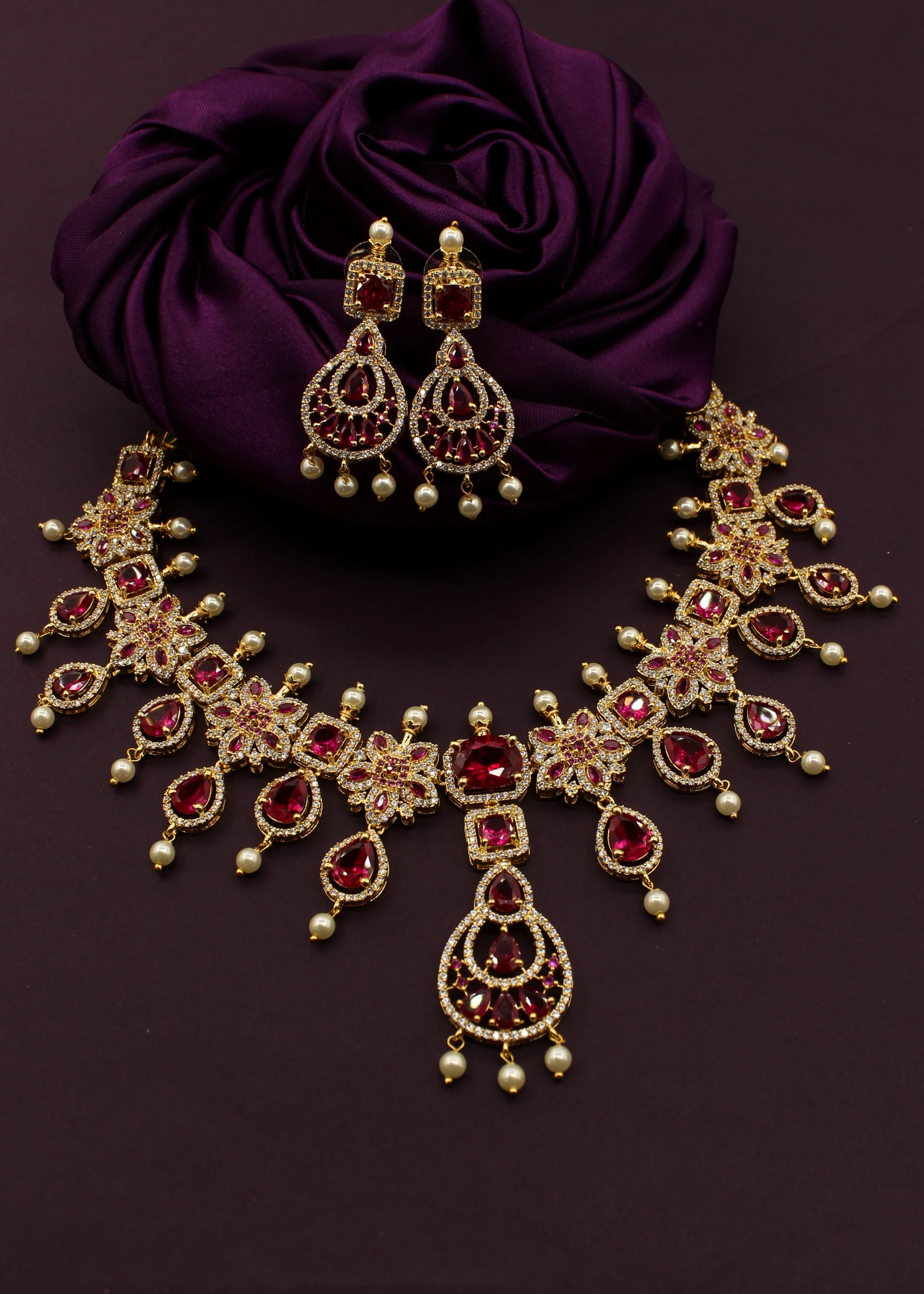 EXQUISITE MOTI NECKLACE - Image 3