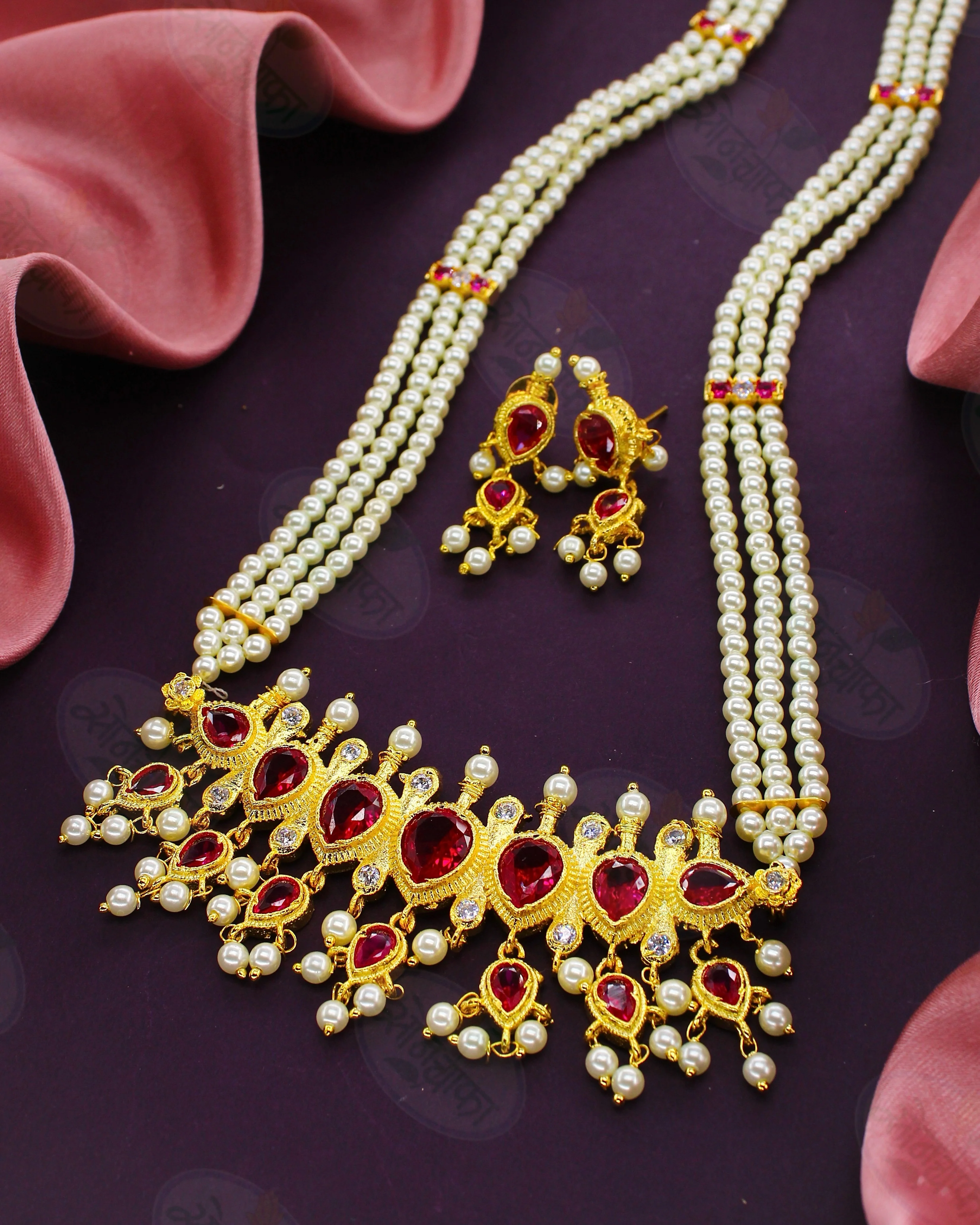 REGAL ELEGANCE TANMANI NECKLACE - Image 5