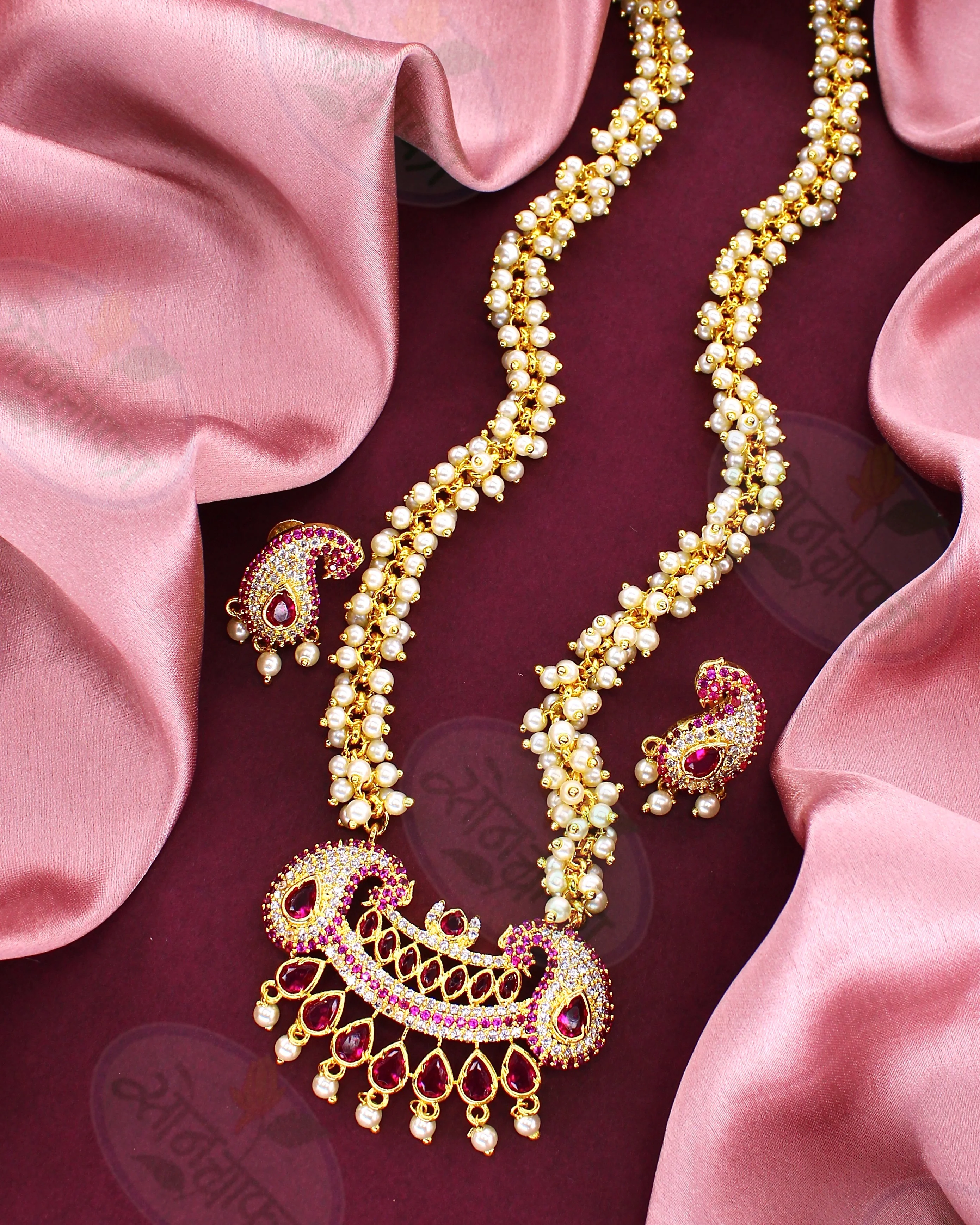 PRETTY PEARL NECKLACE - Image 2