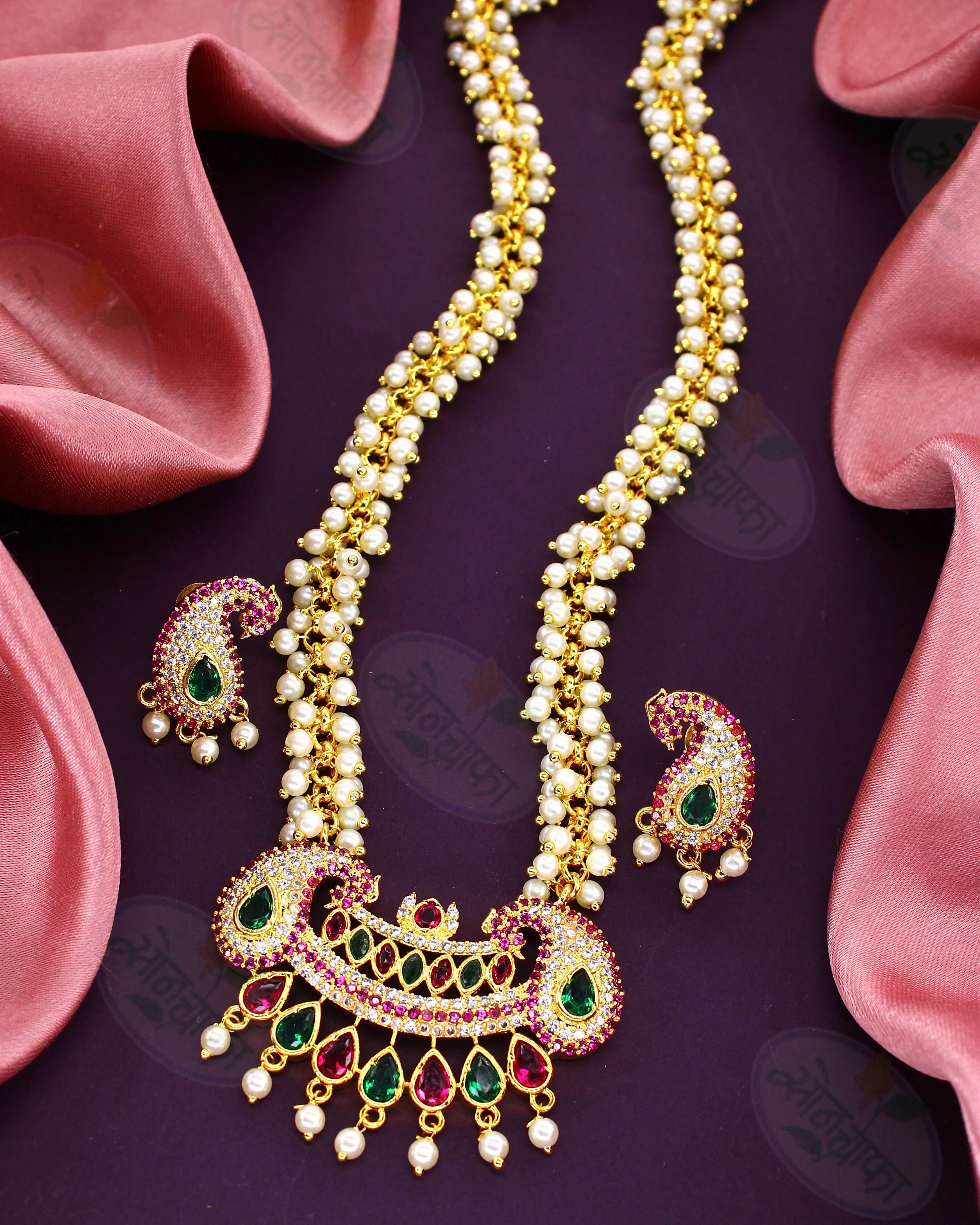 PRETTY PEARL NECKLACE - Image 3