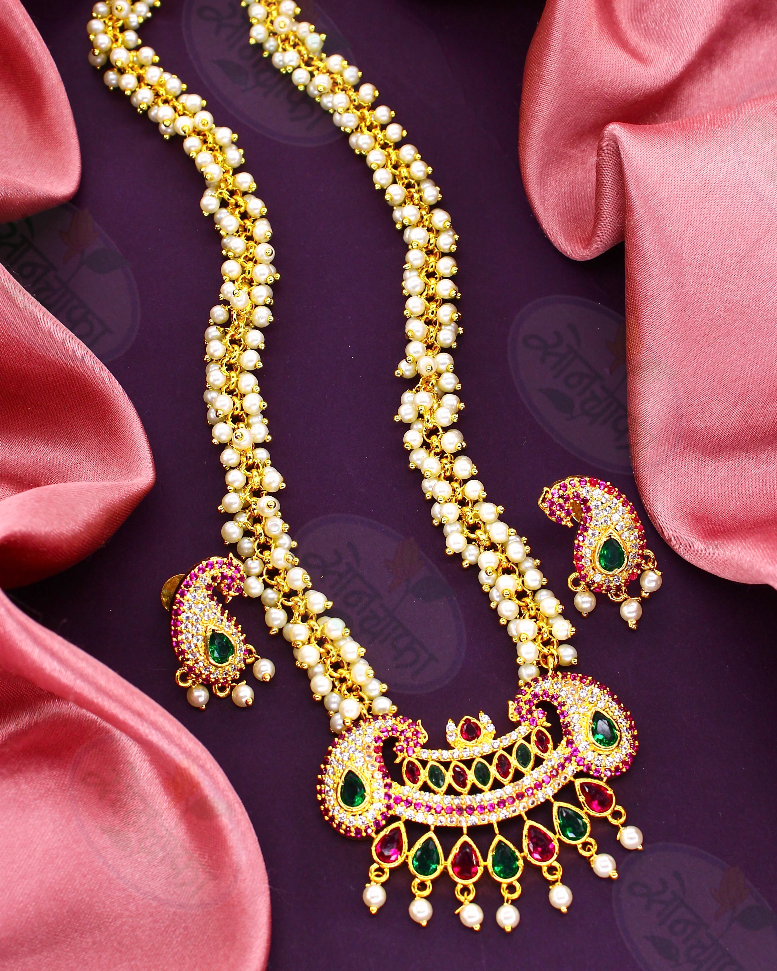 PRETTY PEARL NECKLACE - Image 4