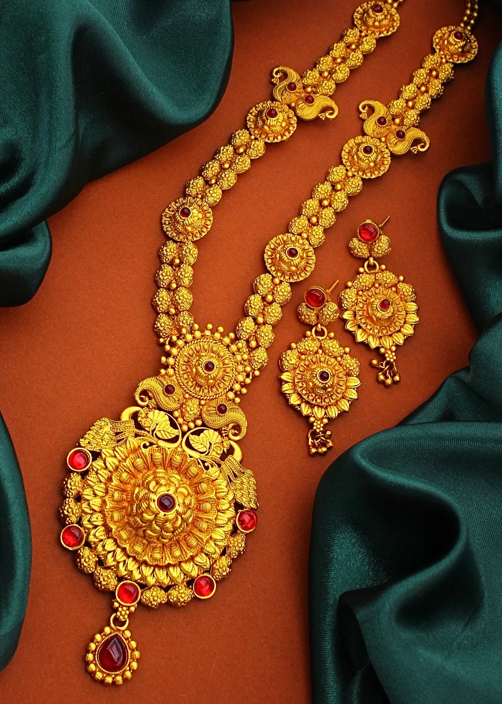 ETHNIC PESHWAI NECKLACE - Image 4