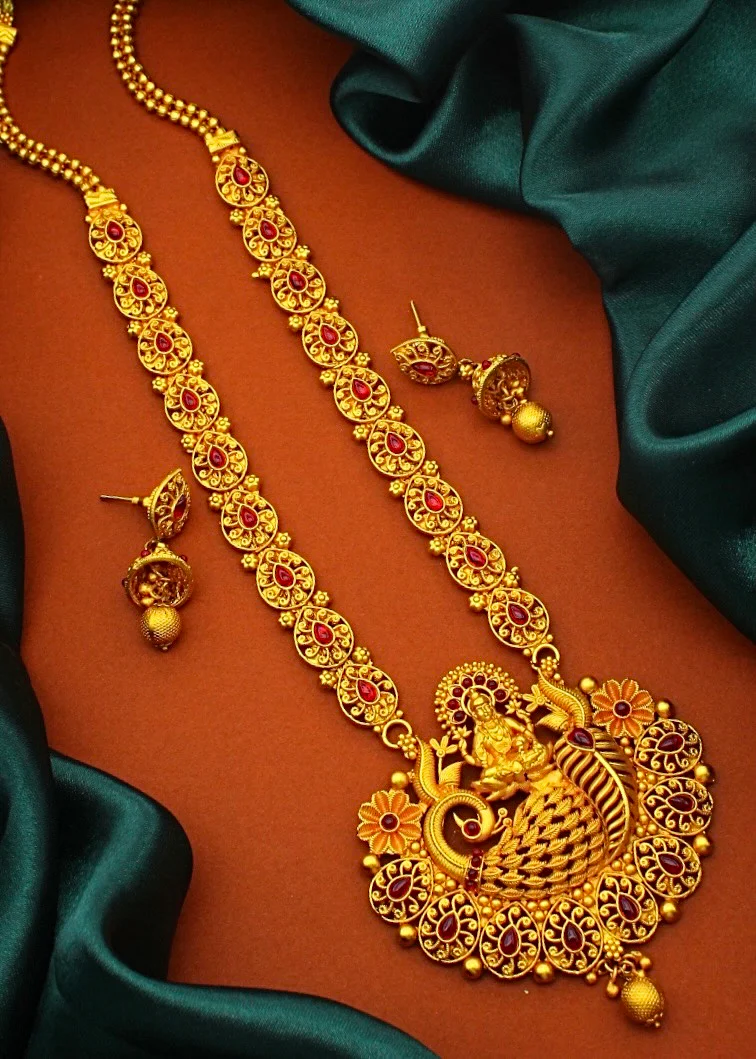 GORGEOUS PEACOCK DESIGNER NECKLACE - Image 3