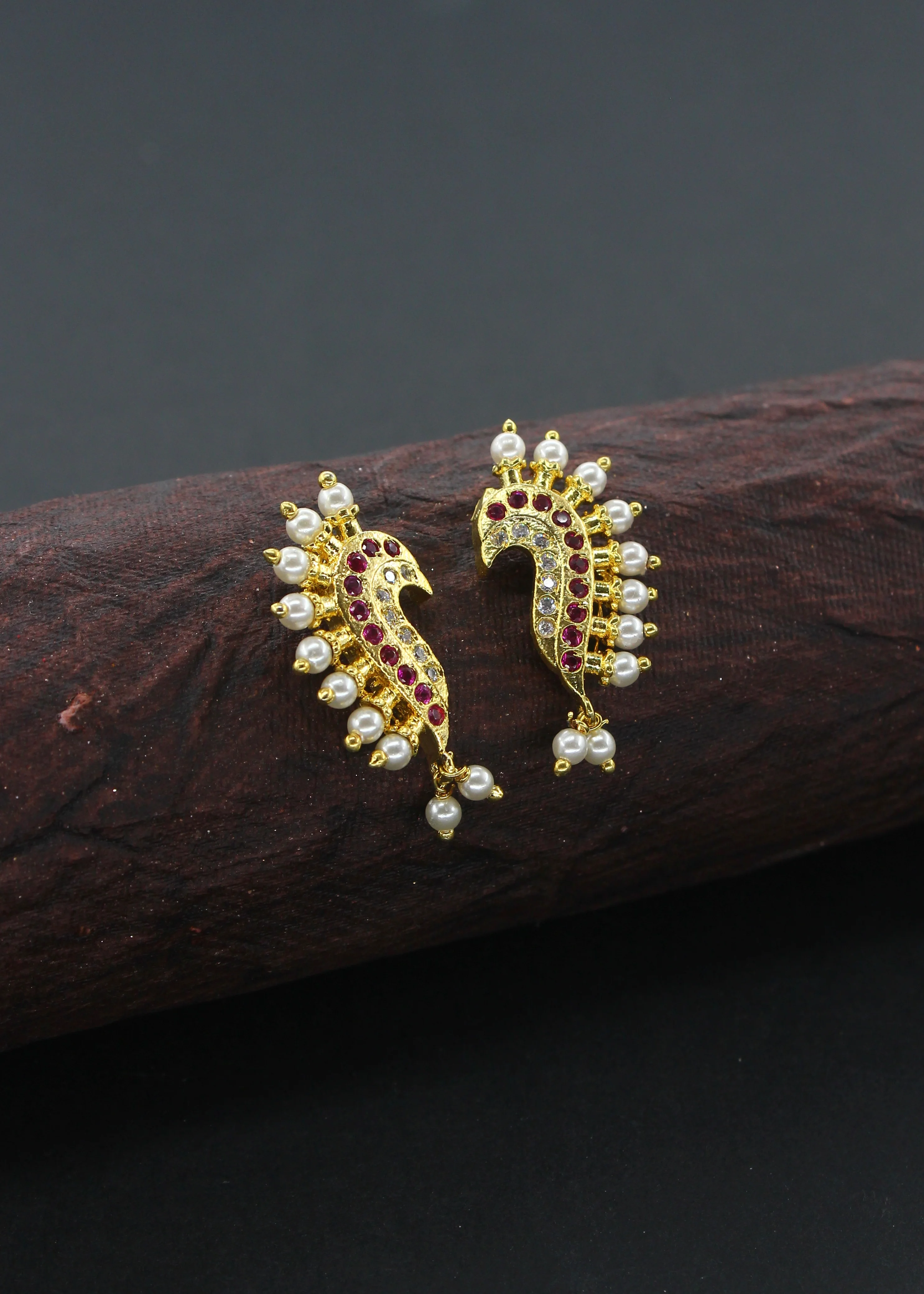 PUNERI MOTI DROPLET EARRINGS - Image 4