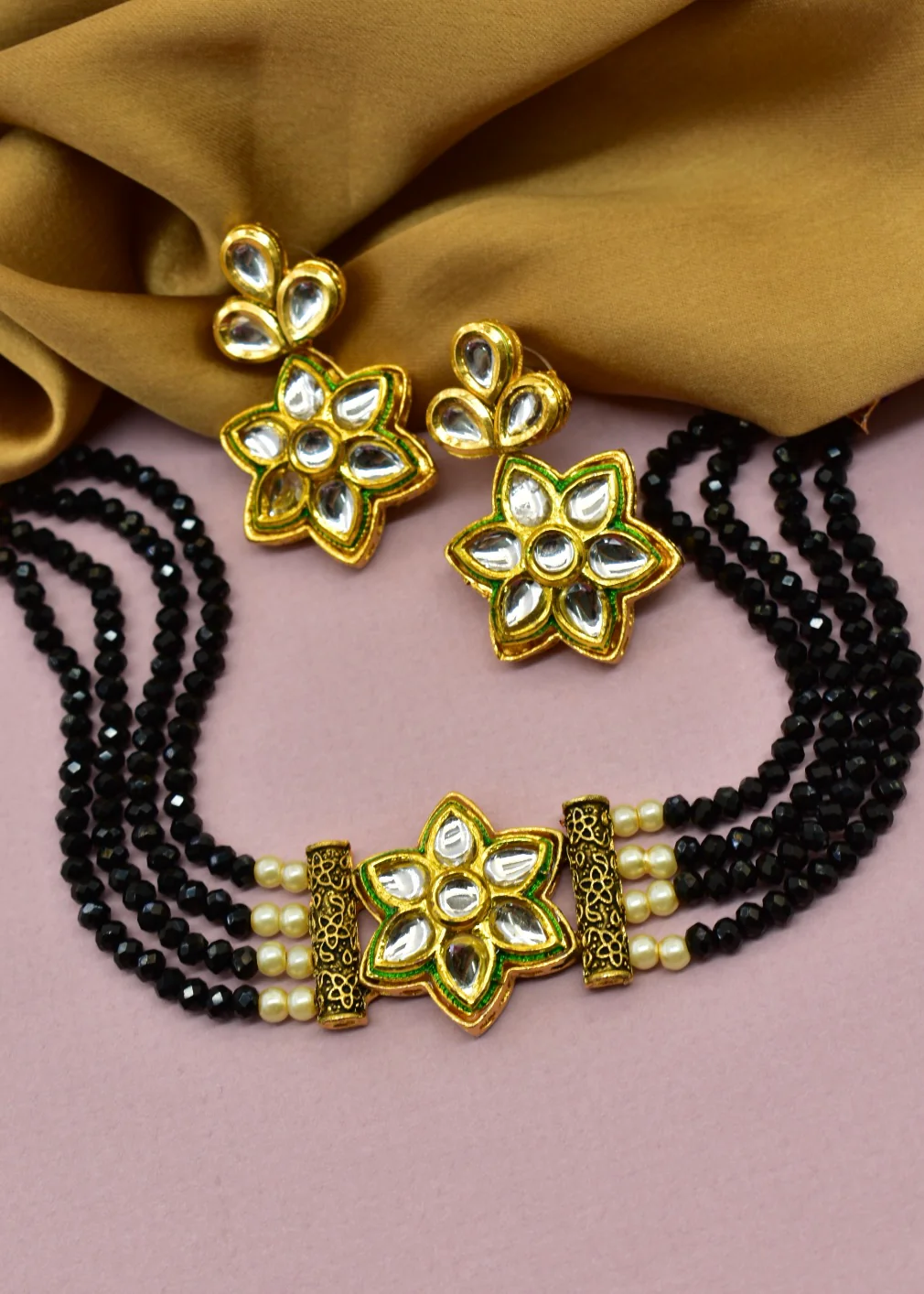 FLORET KUNDAN NECKLACE - Image 3