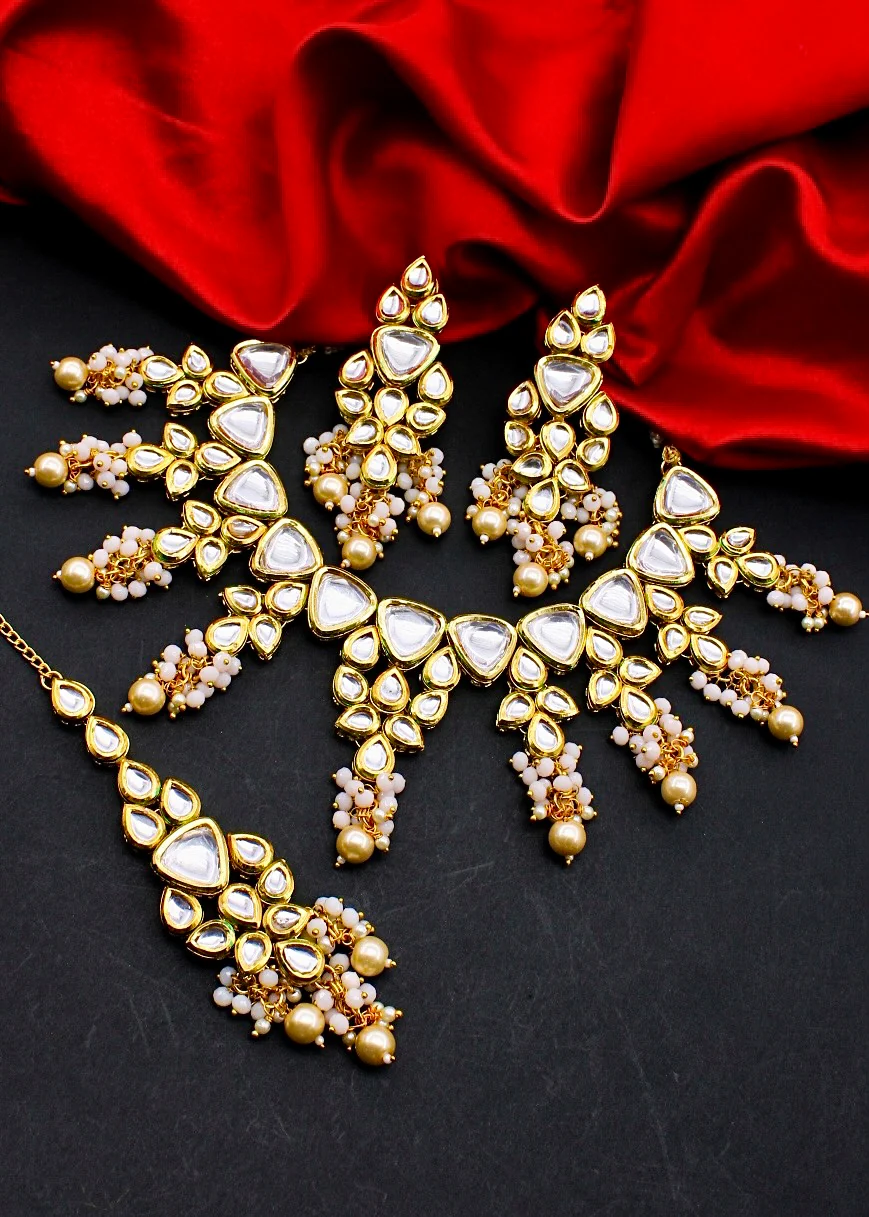 GLAMOROUS KUNDAN NECKLACE SET - Image 3