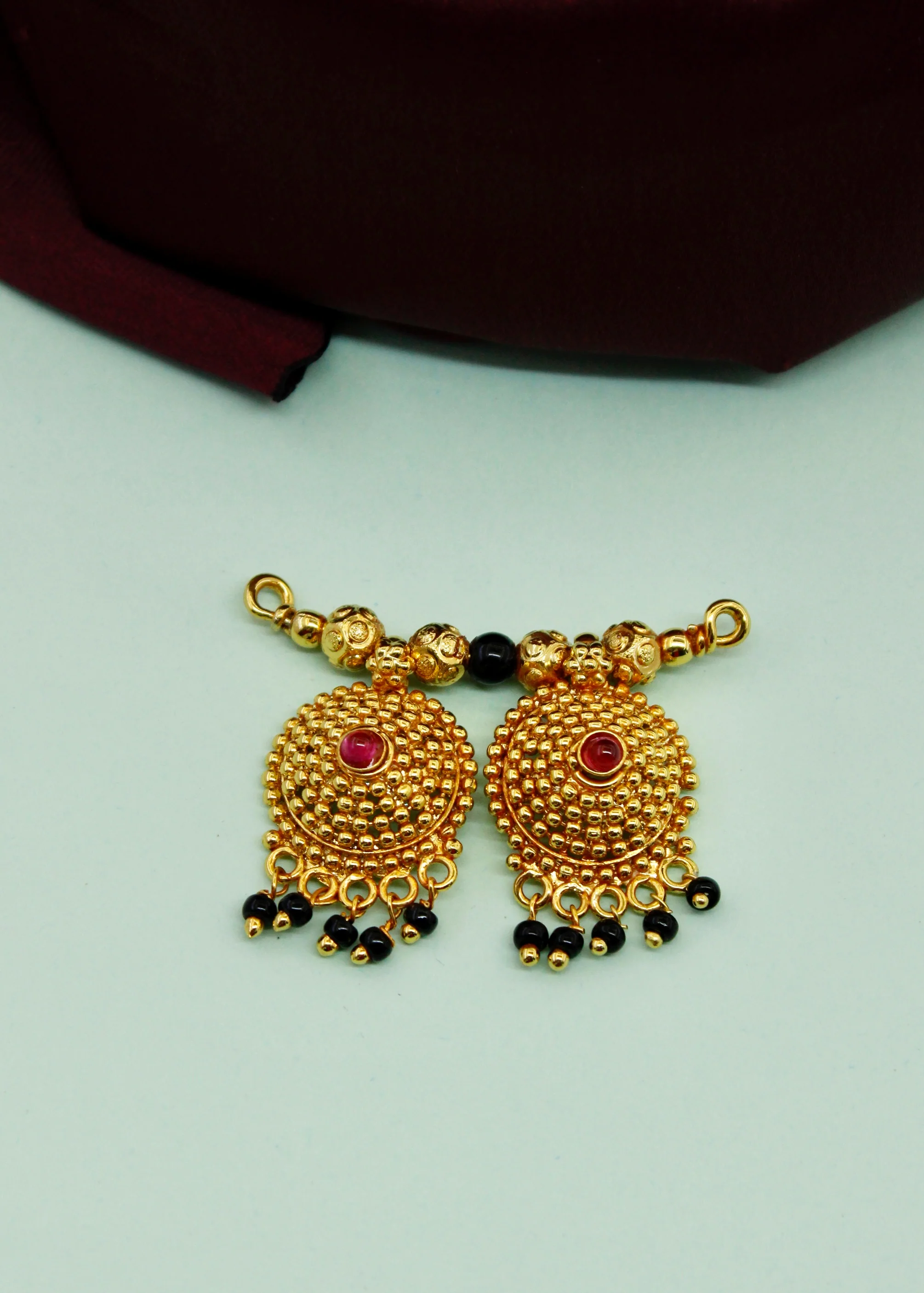 GOLDEN BEADS WATTI PENDANT - Image 4