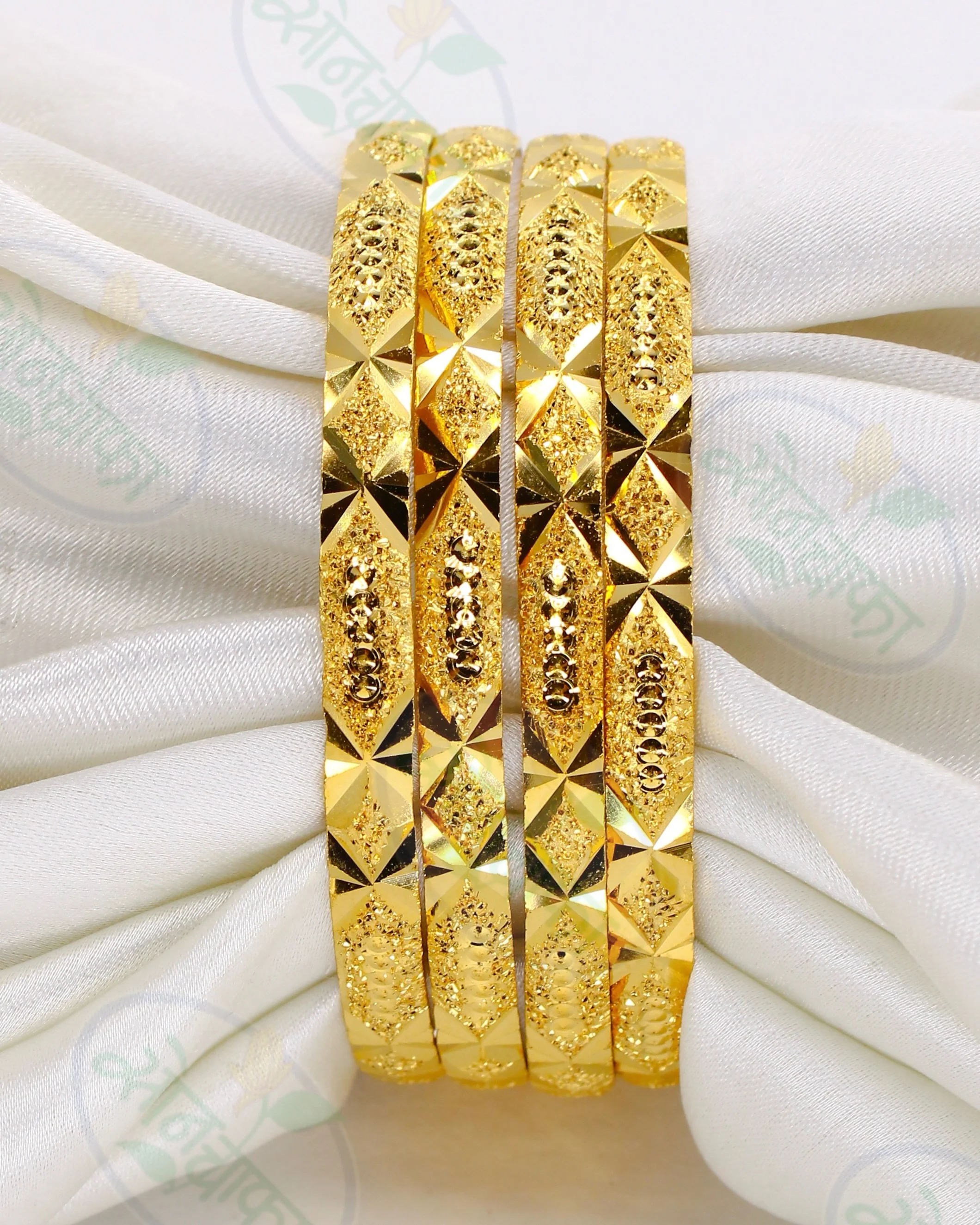 DAIMANDAL DESIGN BANGLES - Image 3