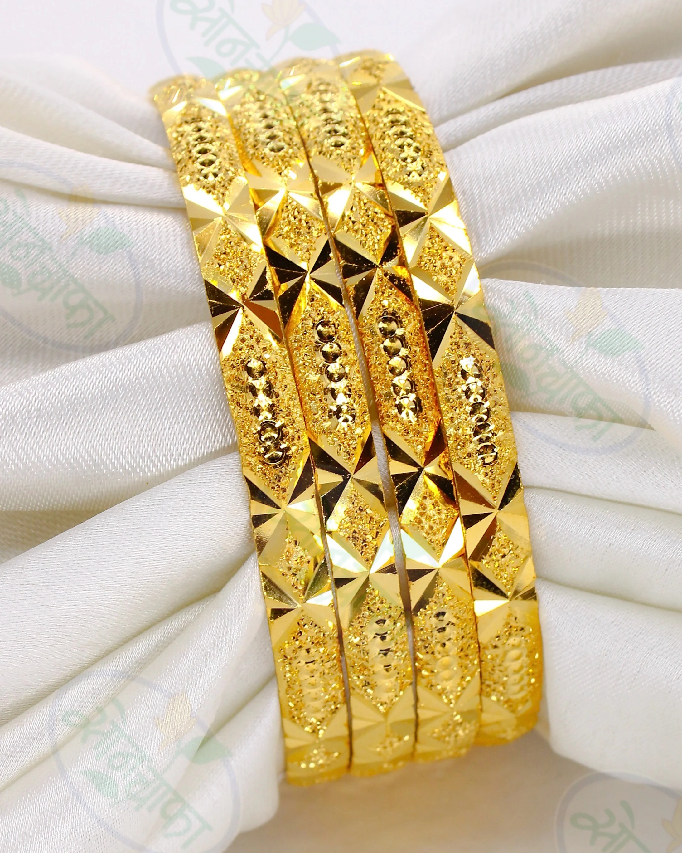 DAIMANDAL DESIGN BANGLES - Image 4