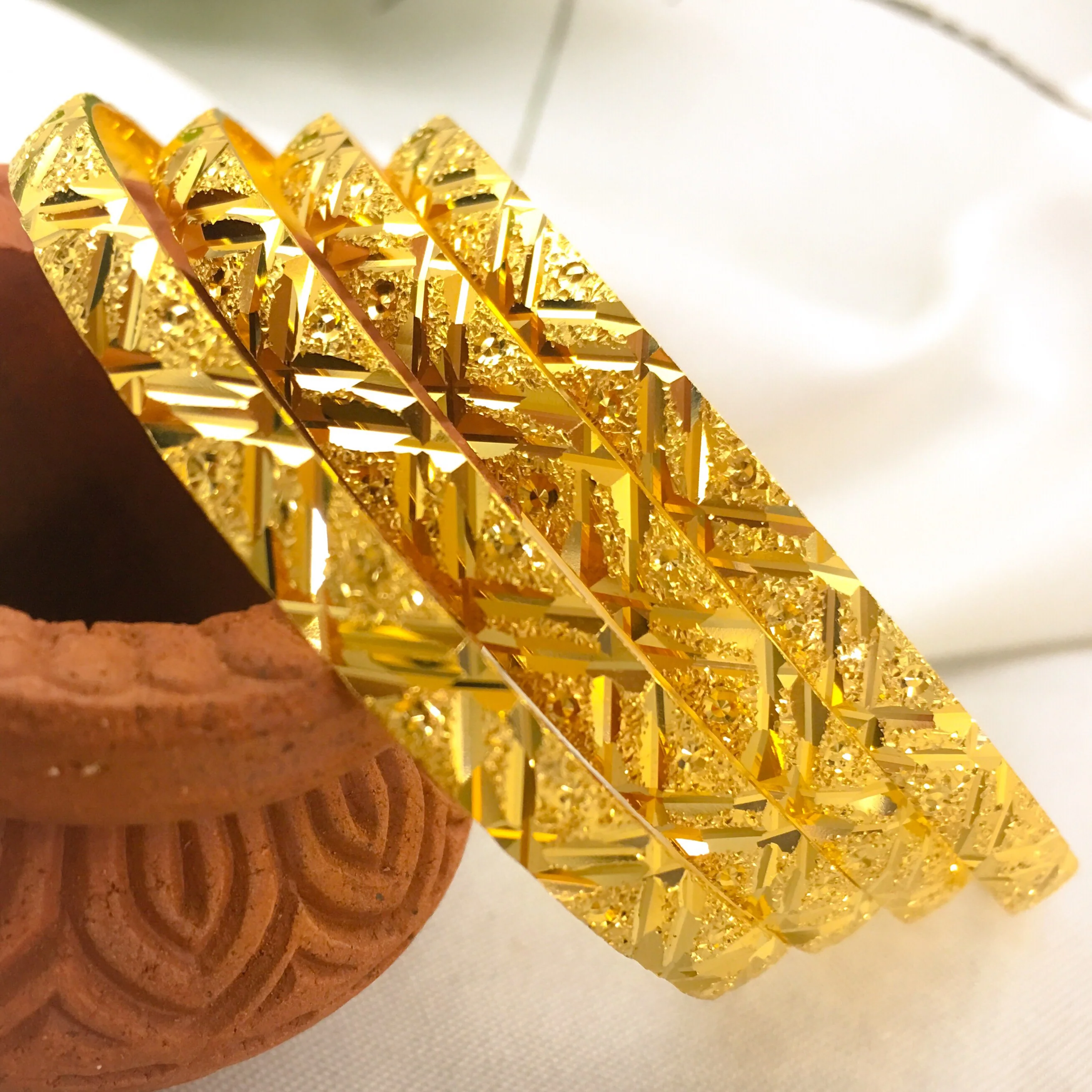 4 PC GOLD PLATED BANGLES - Image 5