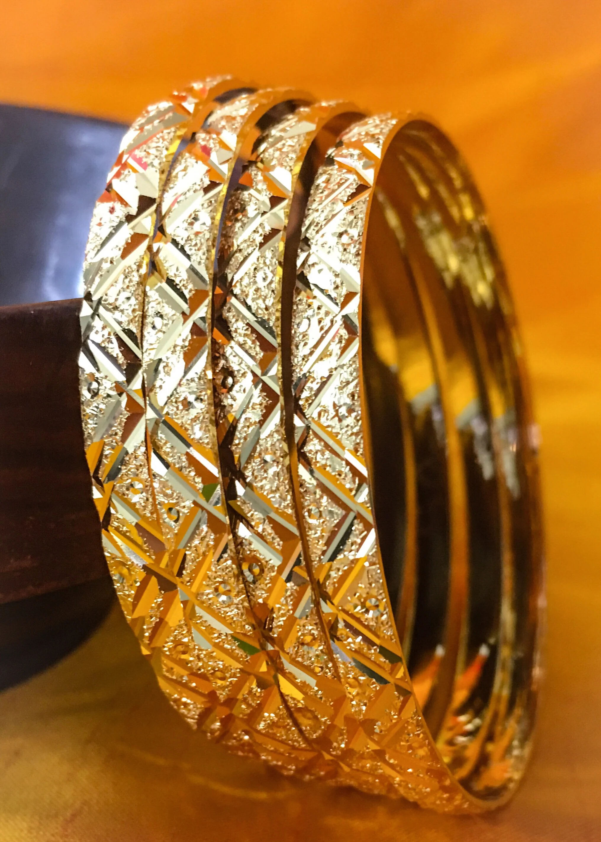 4 PC GOLD PLATED BANGLES - Image 6